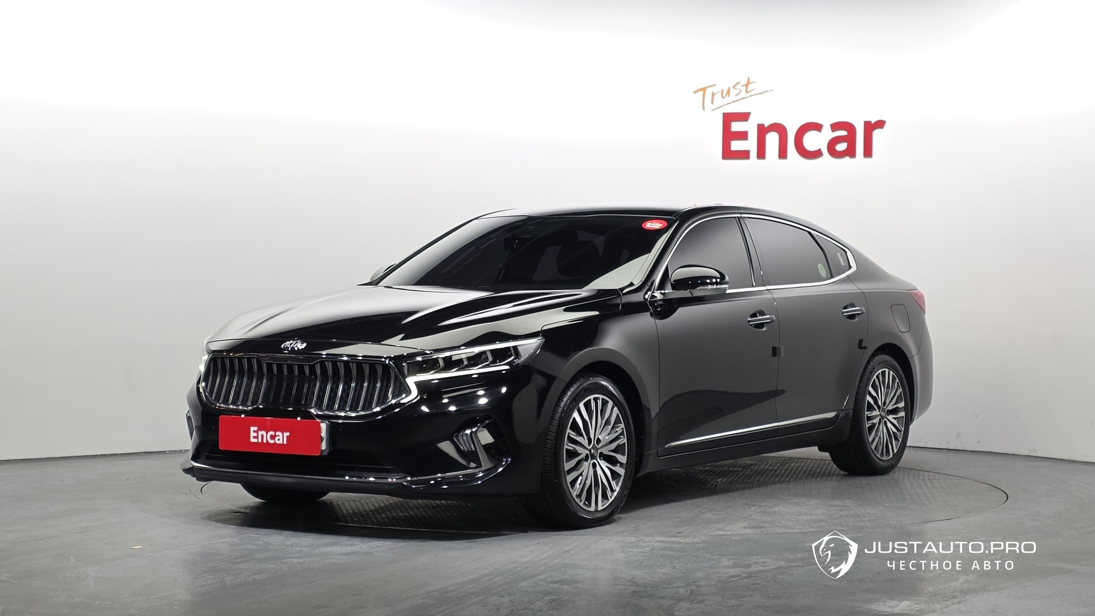 Автомобиль Kia K7