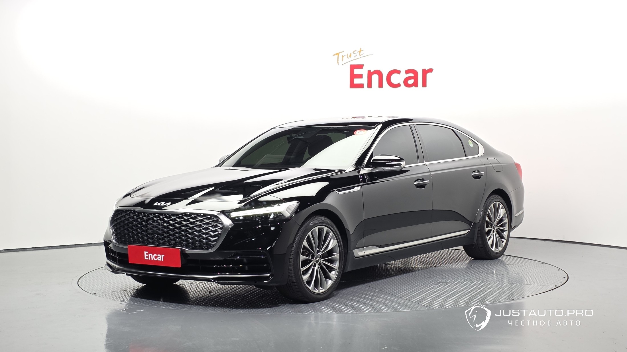 Автомобиль Kia K9