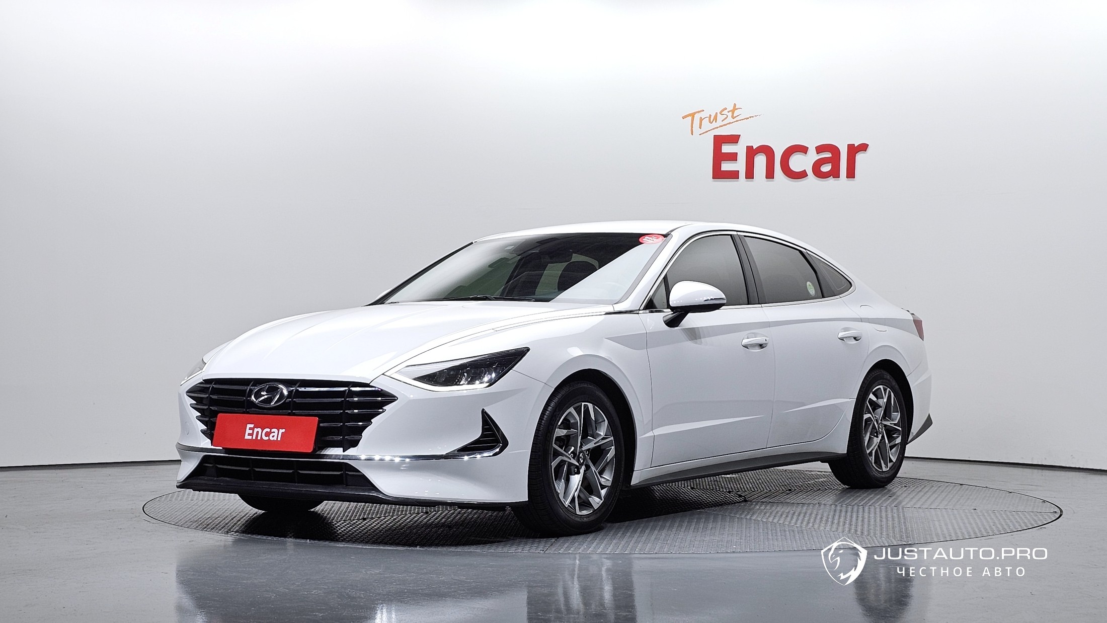 Автомобиль Hyundai Sonata