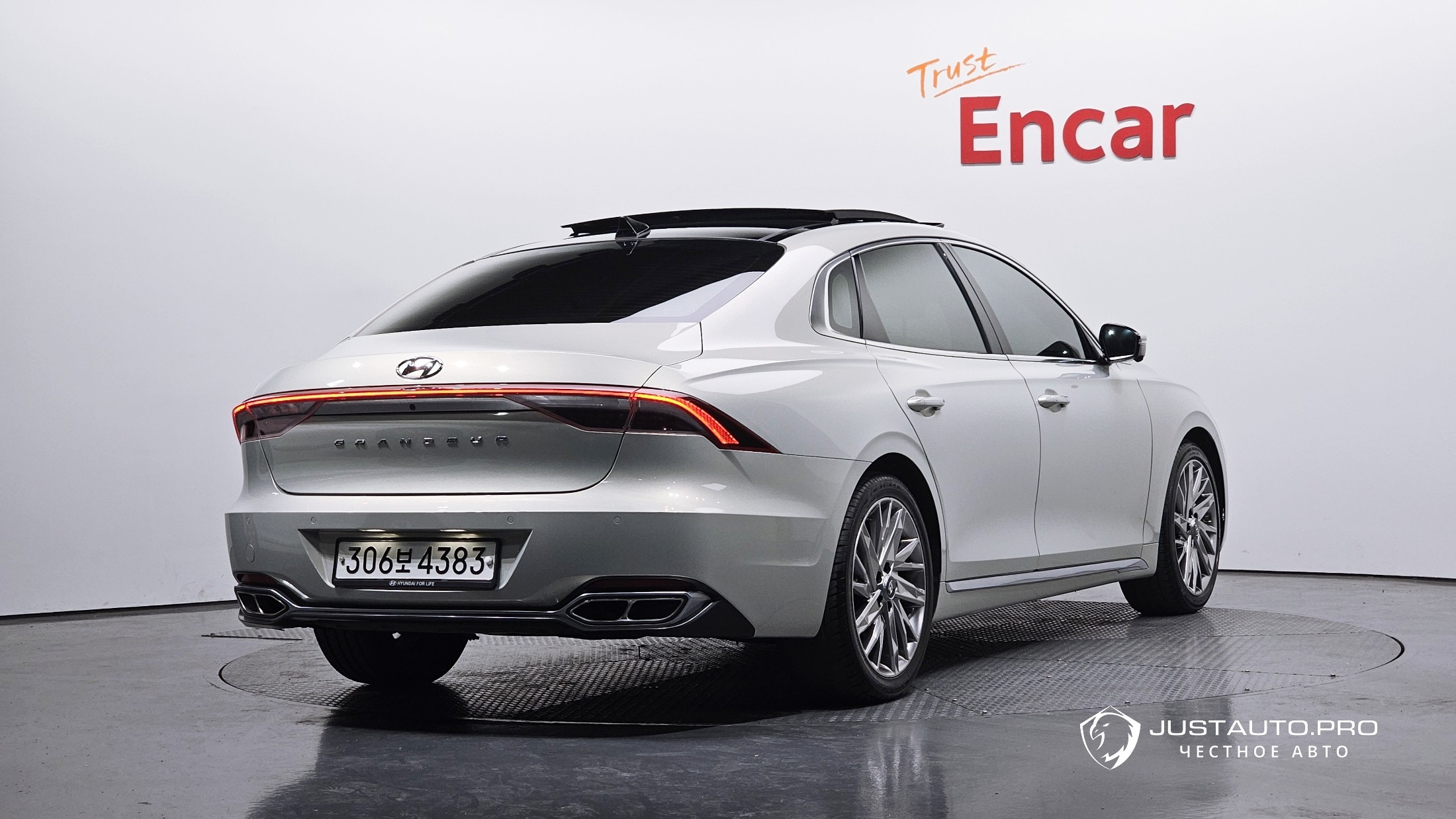 Автомобиль Hyundai Grandeur