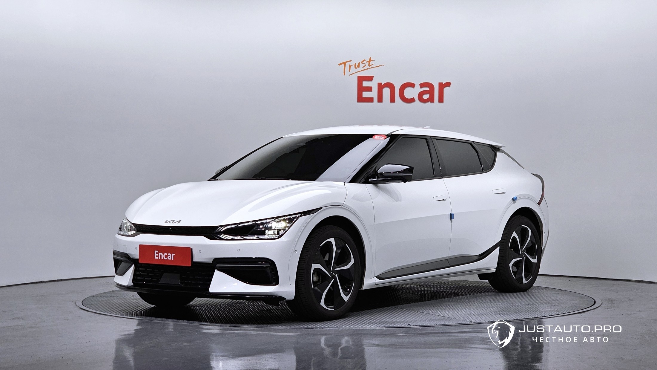 Автомобиль Kia EV6