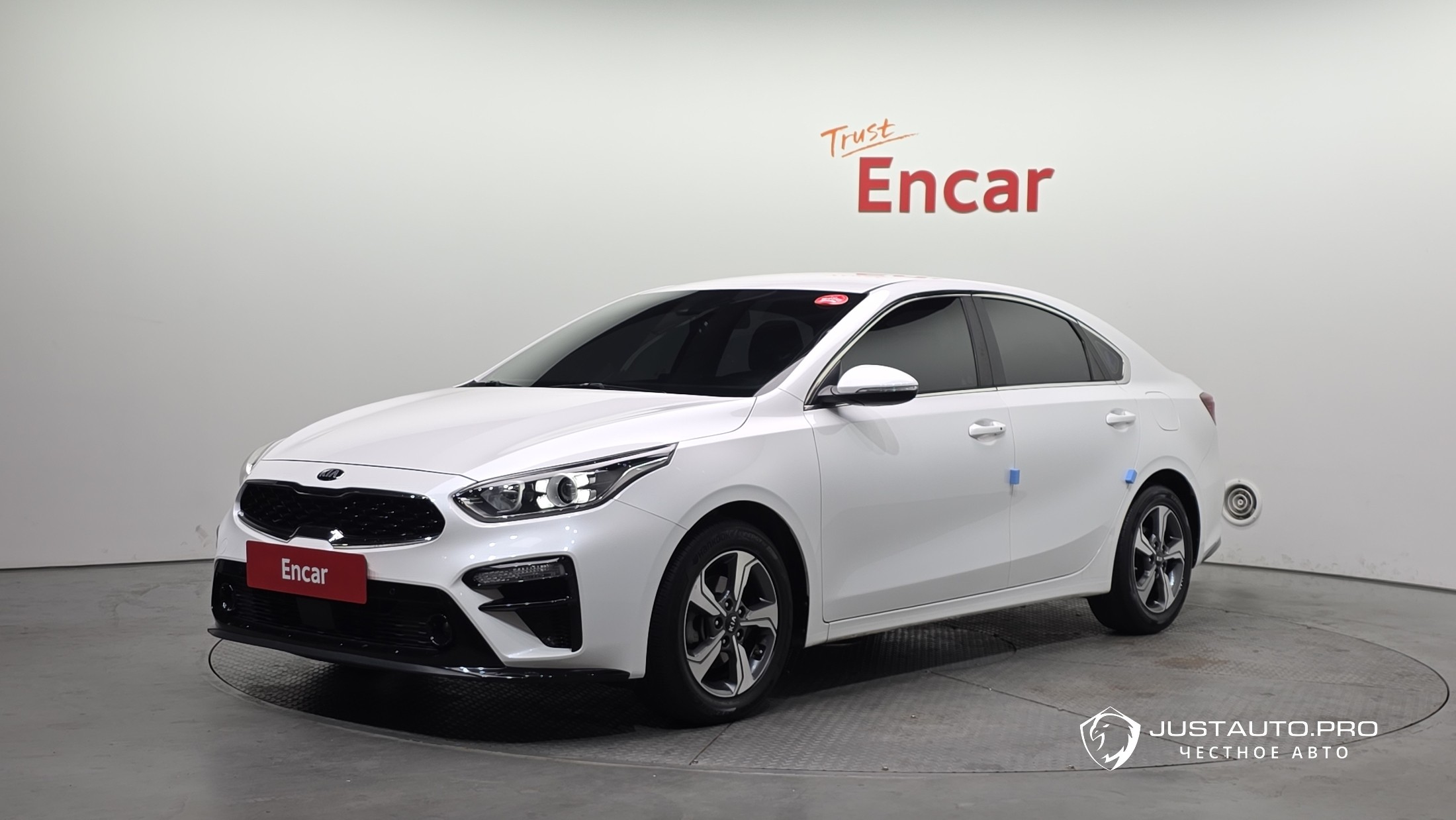 Автомобиль Kia K3