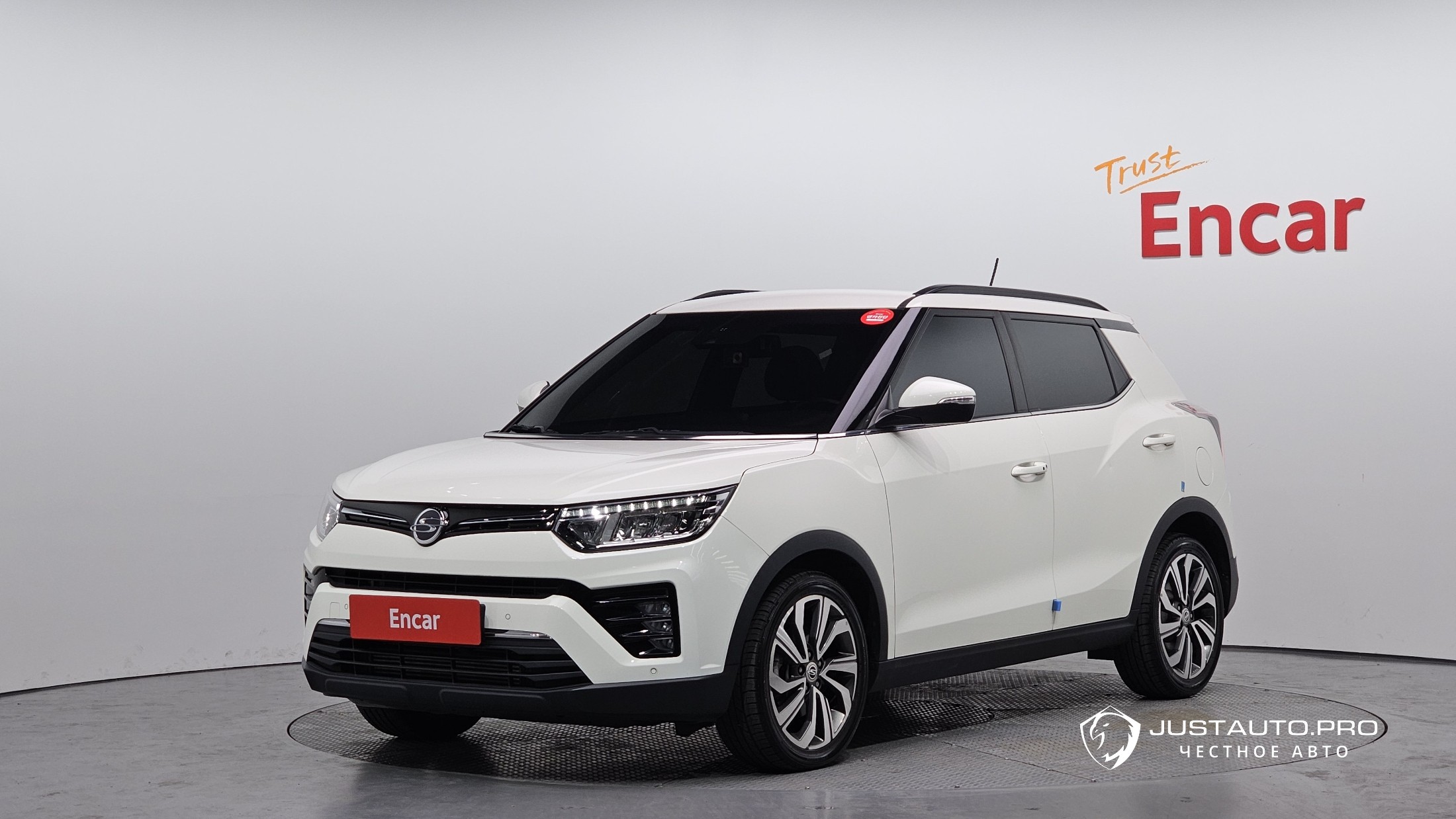 Автомобиль KG_Mobility_Ssangyong TIBOLI