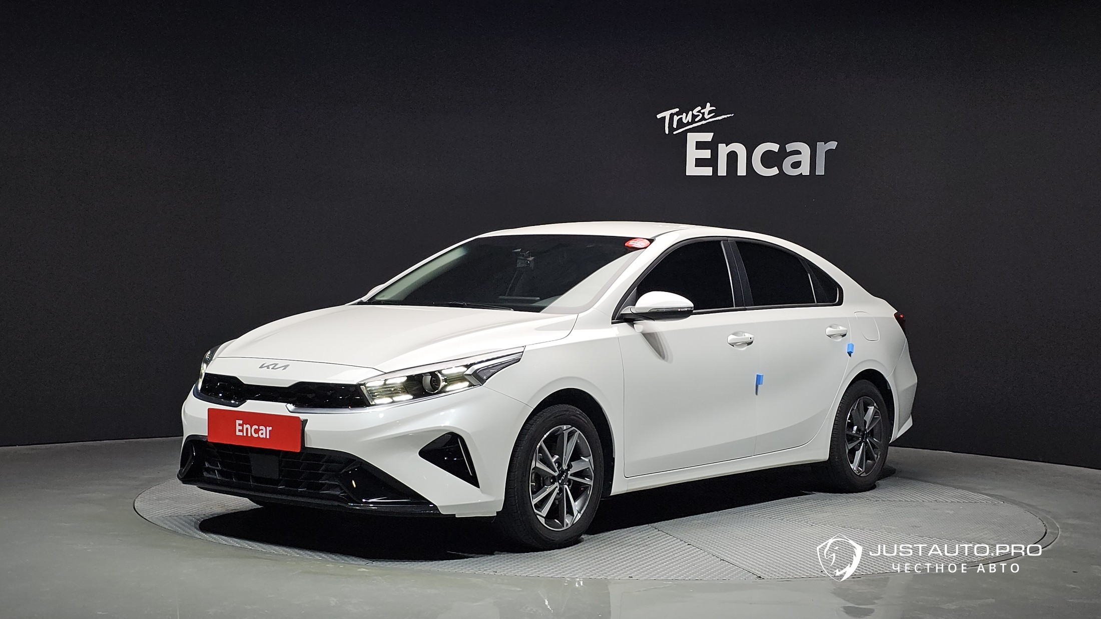 Автомобиль Kia K3