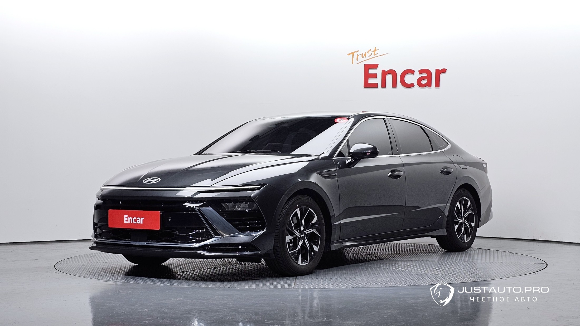 Автомобиль Hyundai Sonata