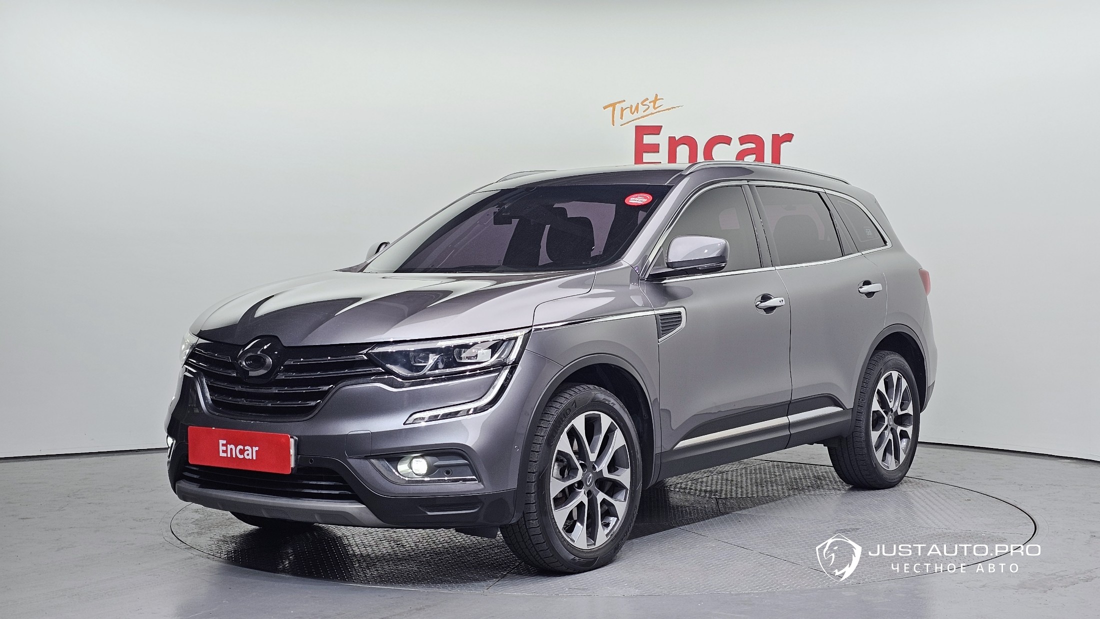 Автомобиль Renault-KoreaSamsung QM6