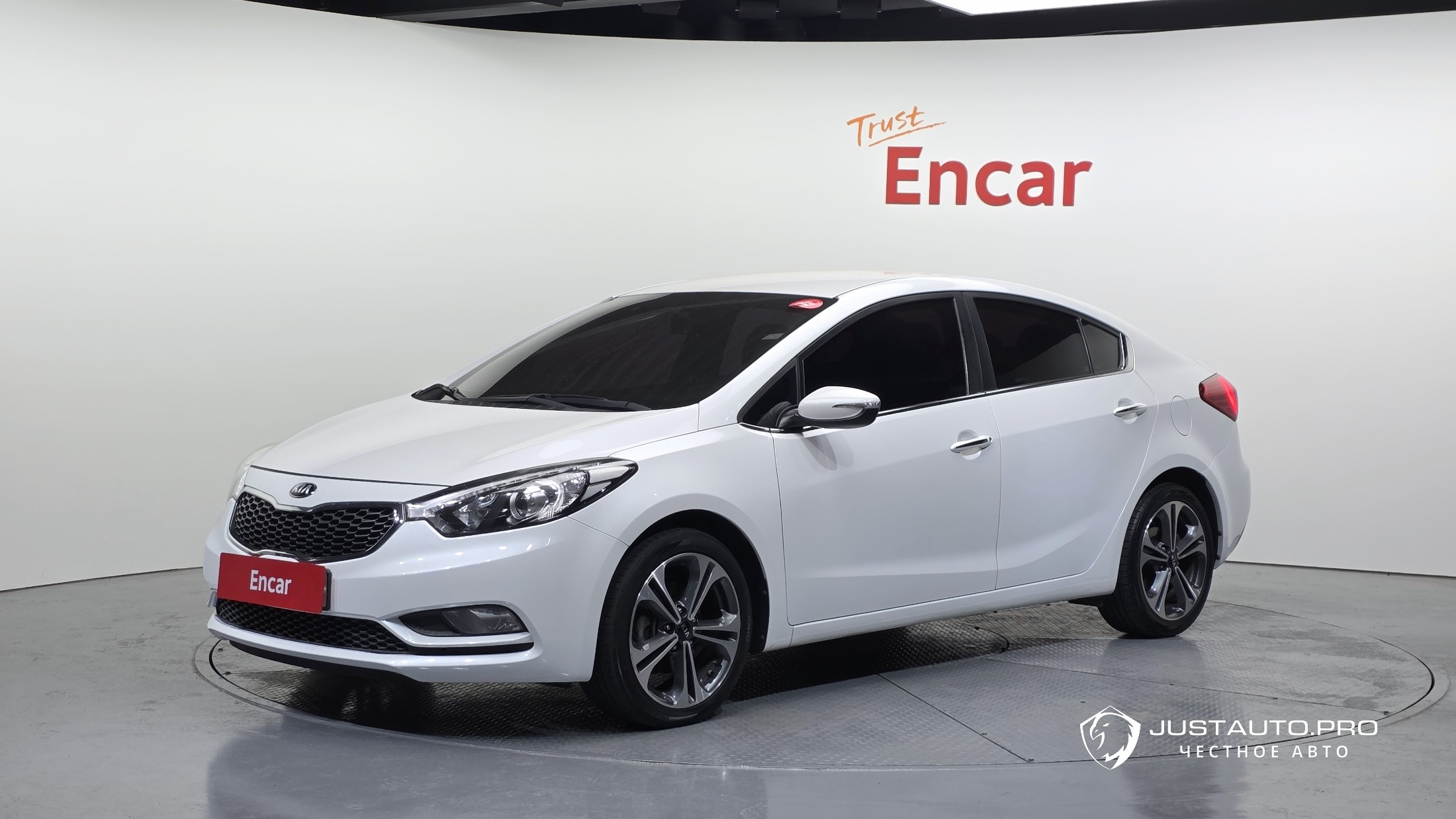 Автомобиль Kia K3