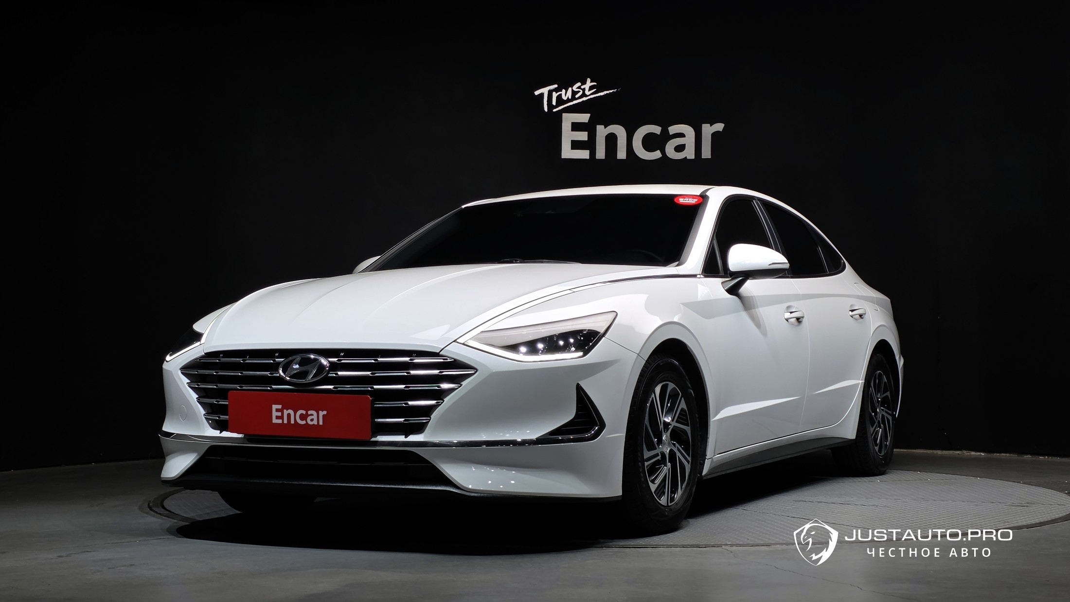 Автомобиль Hyundai Sonata