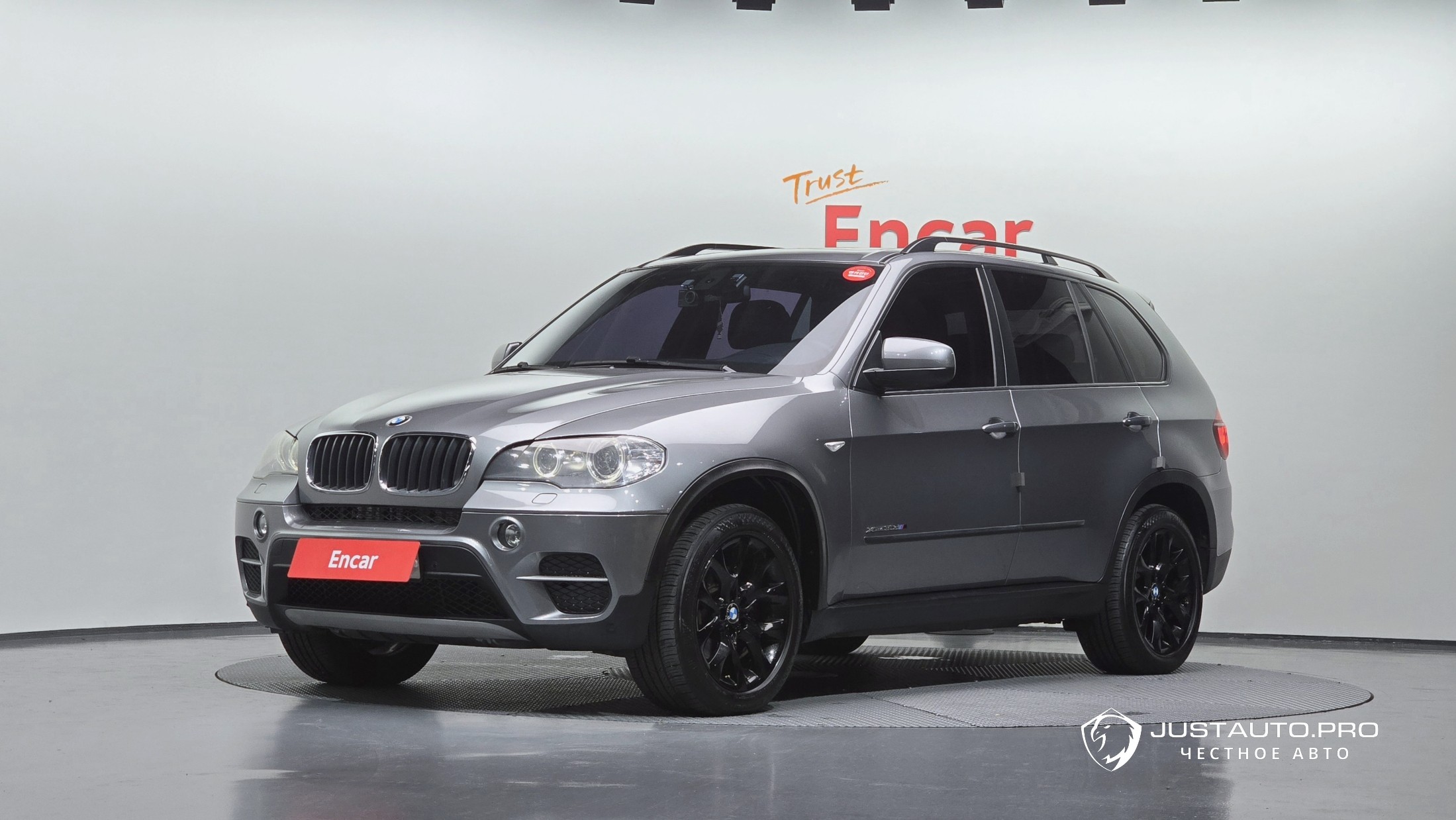 Автомобиль BMW X5