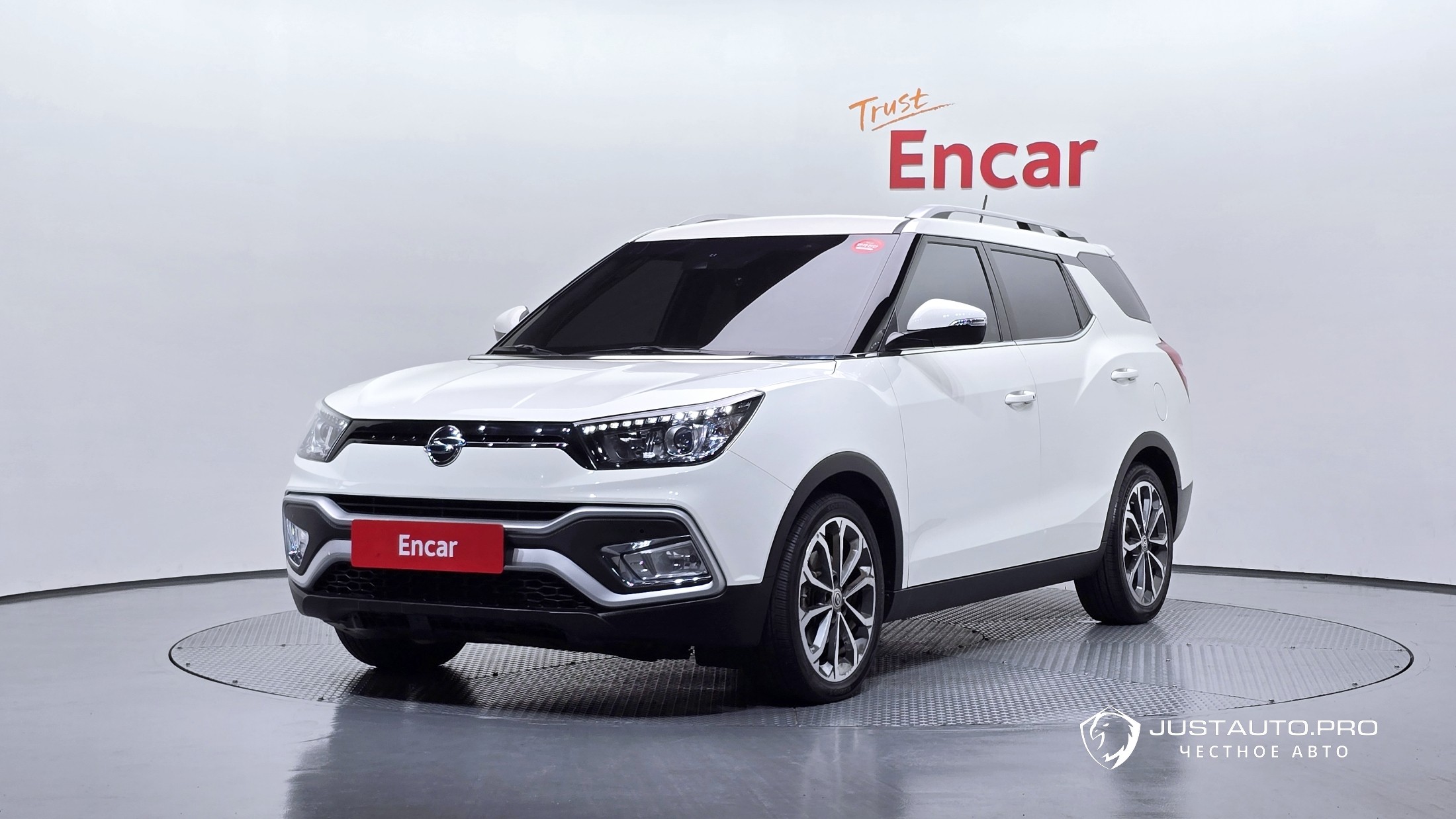 Автомобиль KG_Mobility_Ssangyong TIBOLI