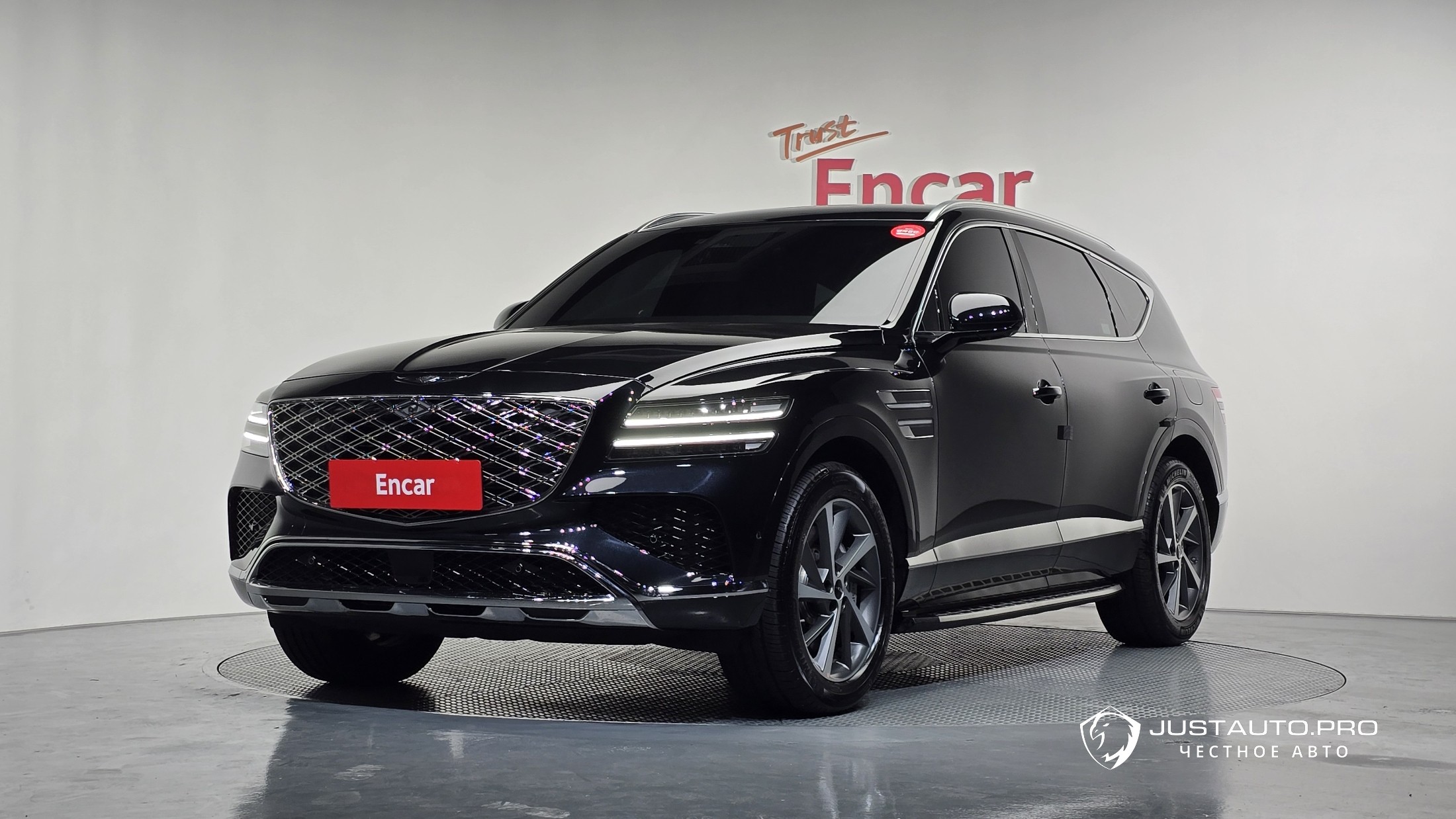 Автомобиль Genesis GV80