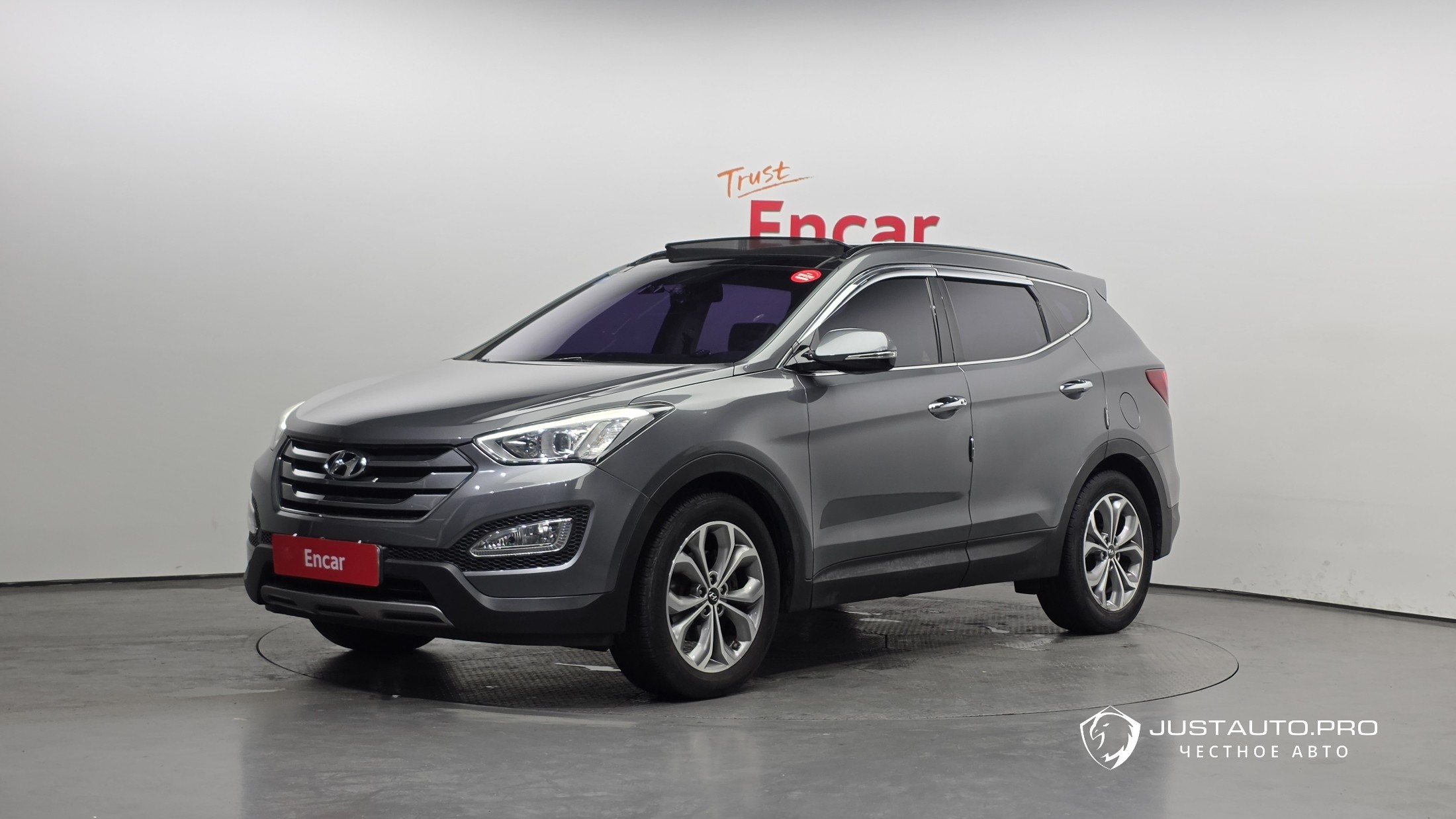 Автомобиль Hyundai Santafe