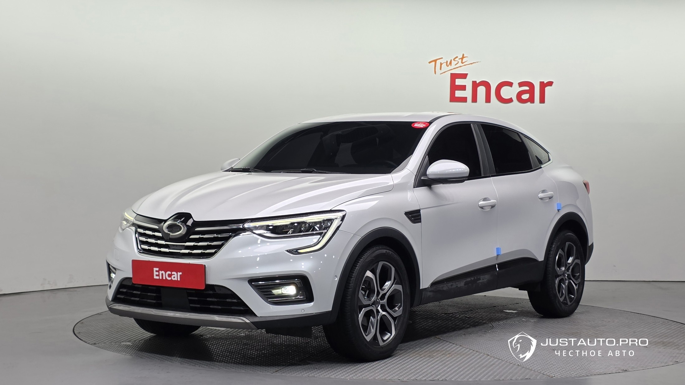 Автомобиль Renault-KoreaSamsung XM3