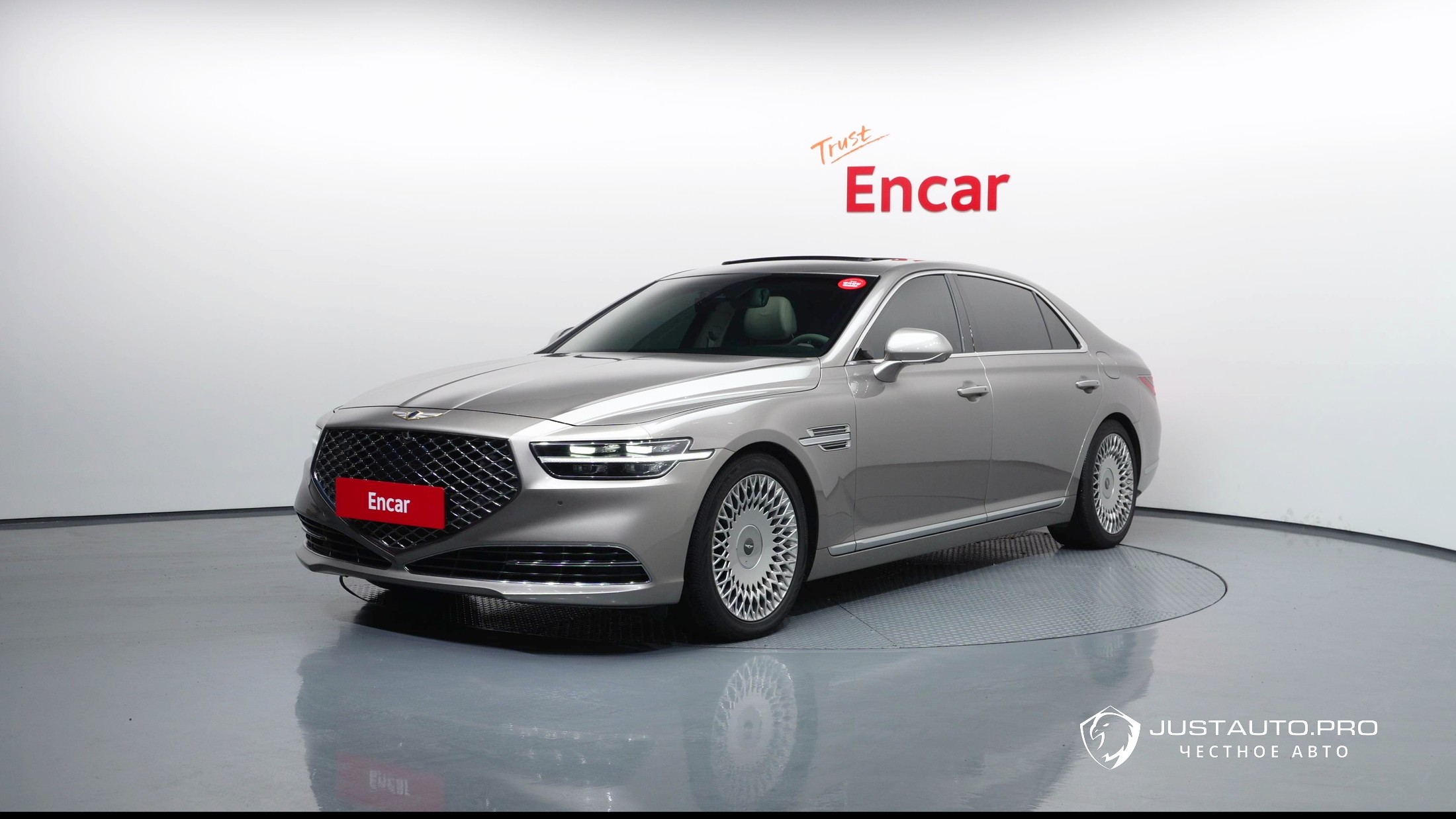 Автомобиль Genesis G90