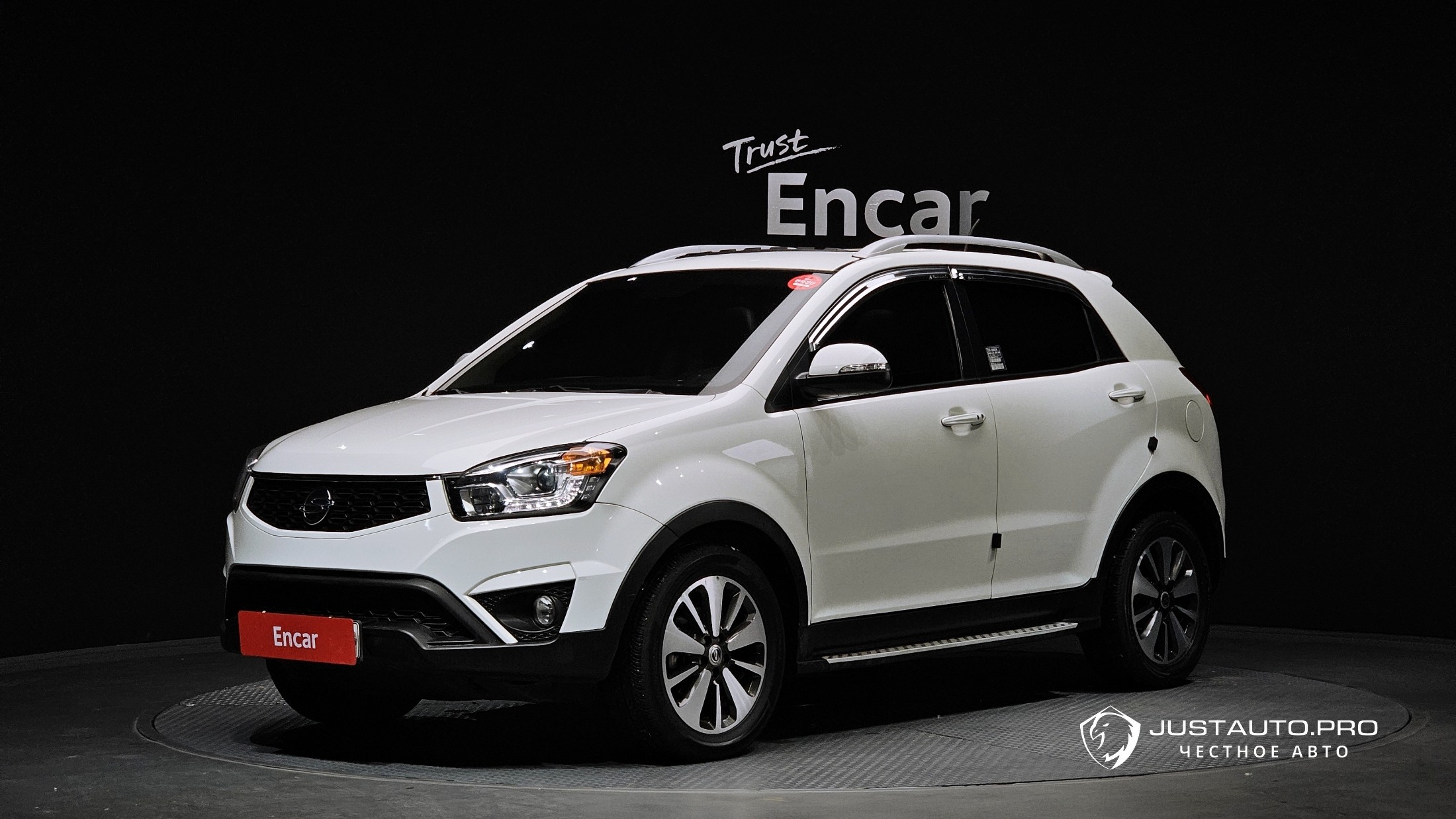 Автомобиль KG_Mobility_Ssangyong KORANDO