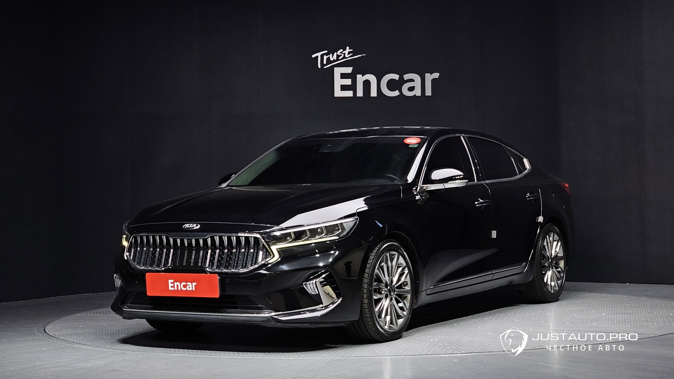Автомобиль Kia K7