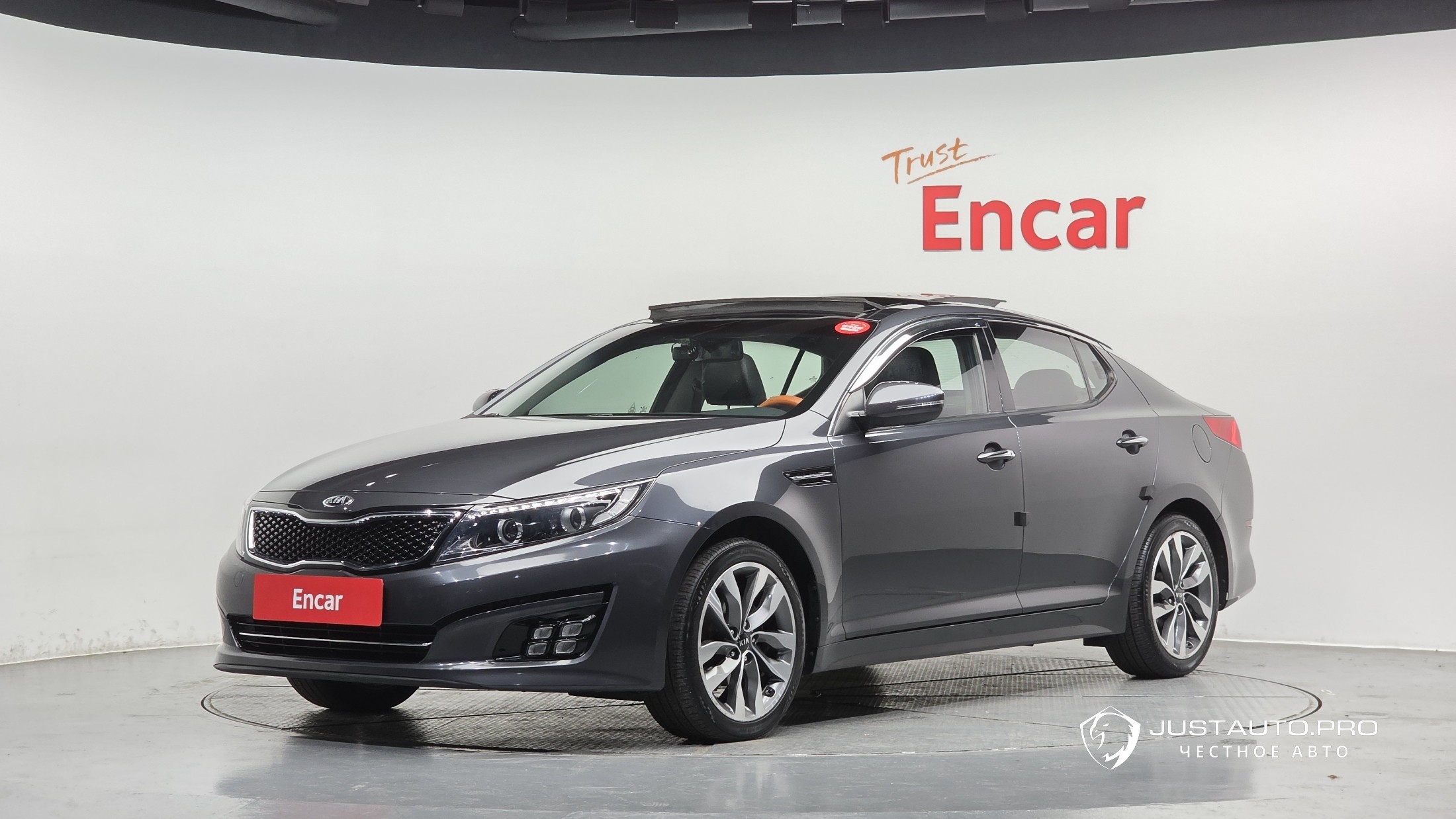 Автомобиль Kia K5