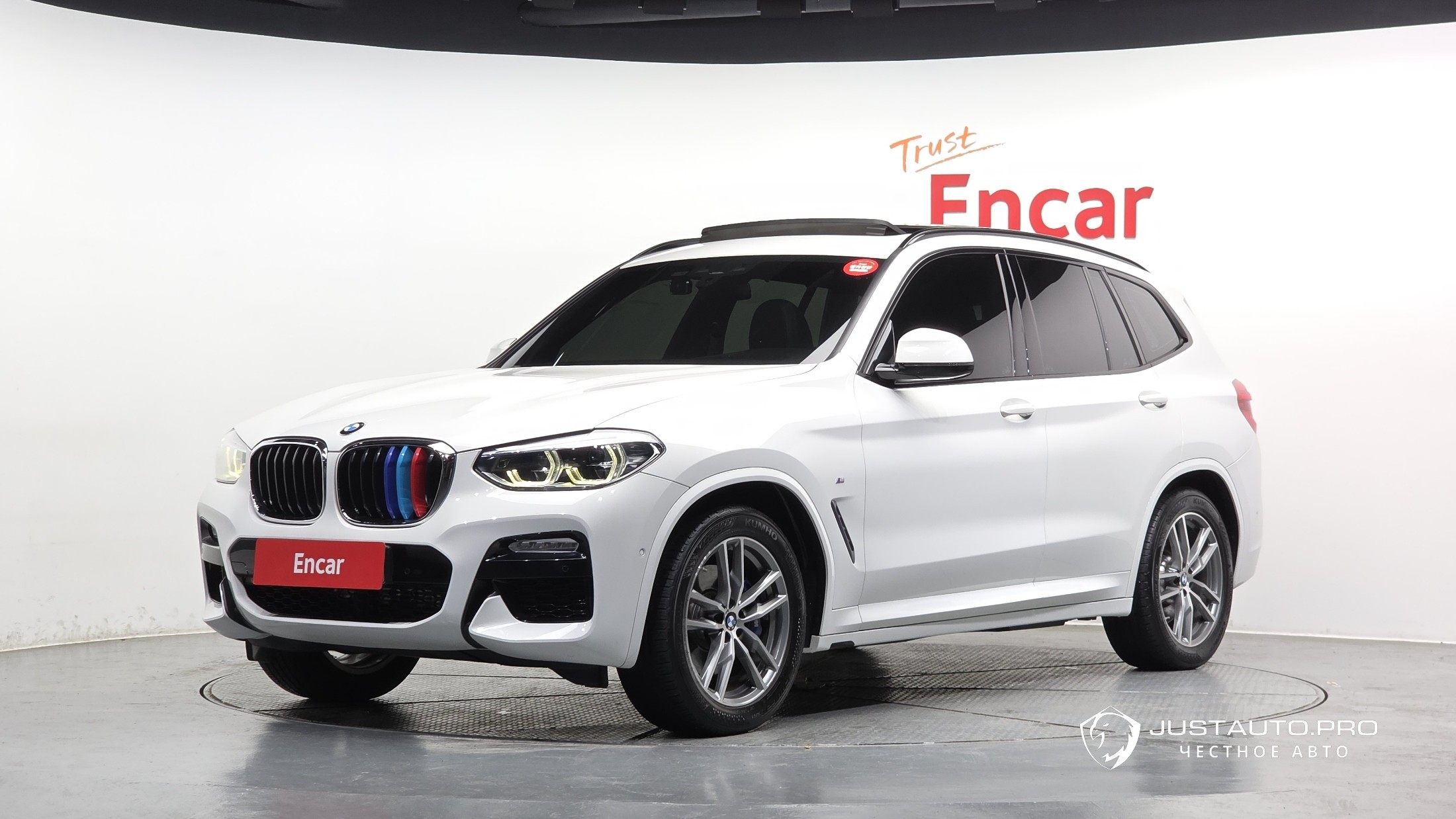 Автомобиль BMW X3