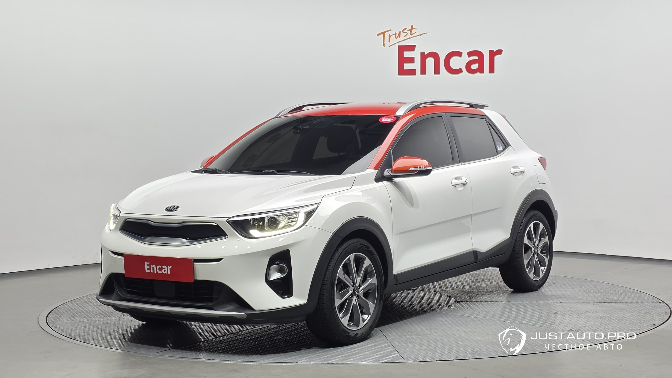 Автомобиль Kia Stonic