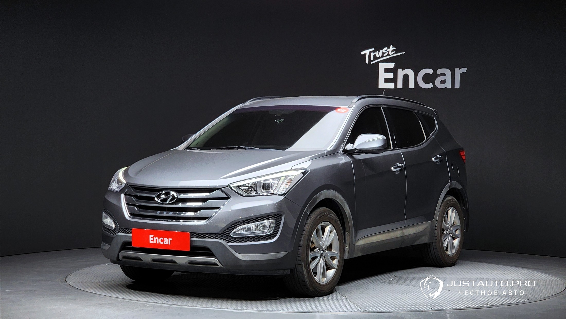 Автомобиль Hyundai Santafe