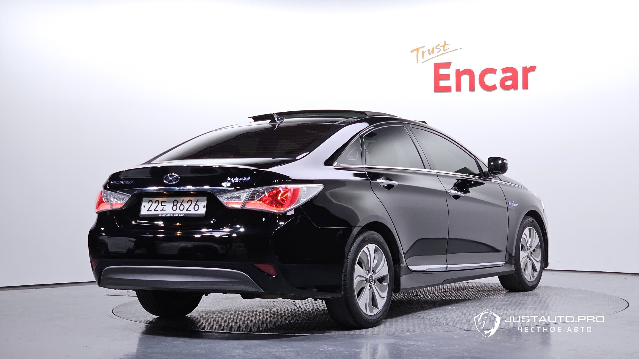 Автомобиль Hyundai Sonata