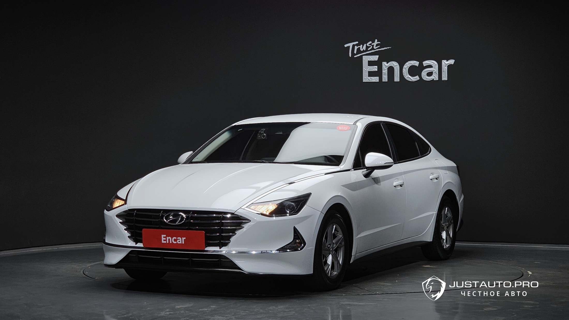 Автомобиль Hyundai Sonata