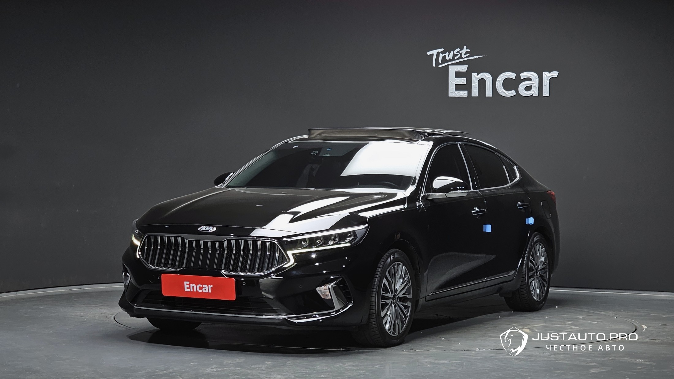 Автомобиль Kia K7