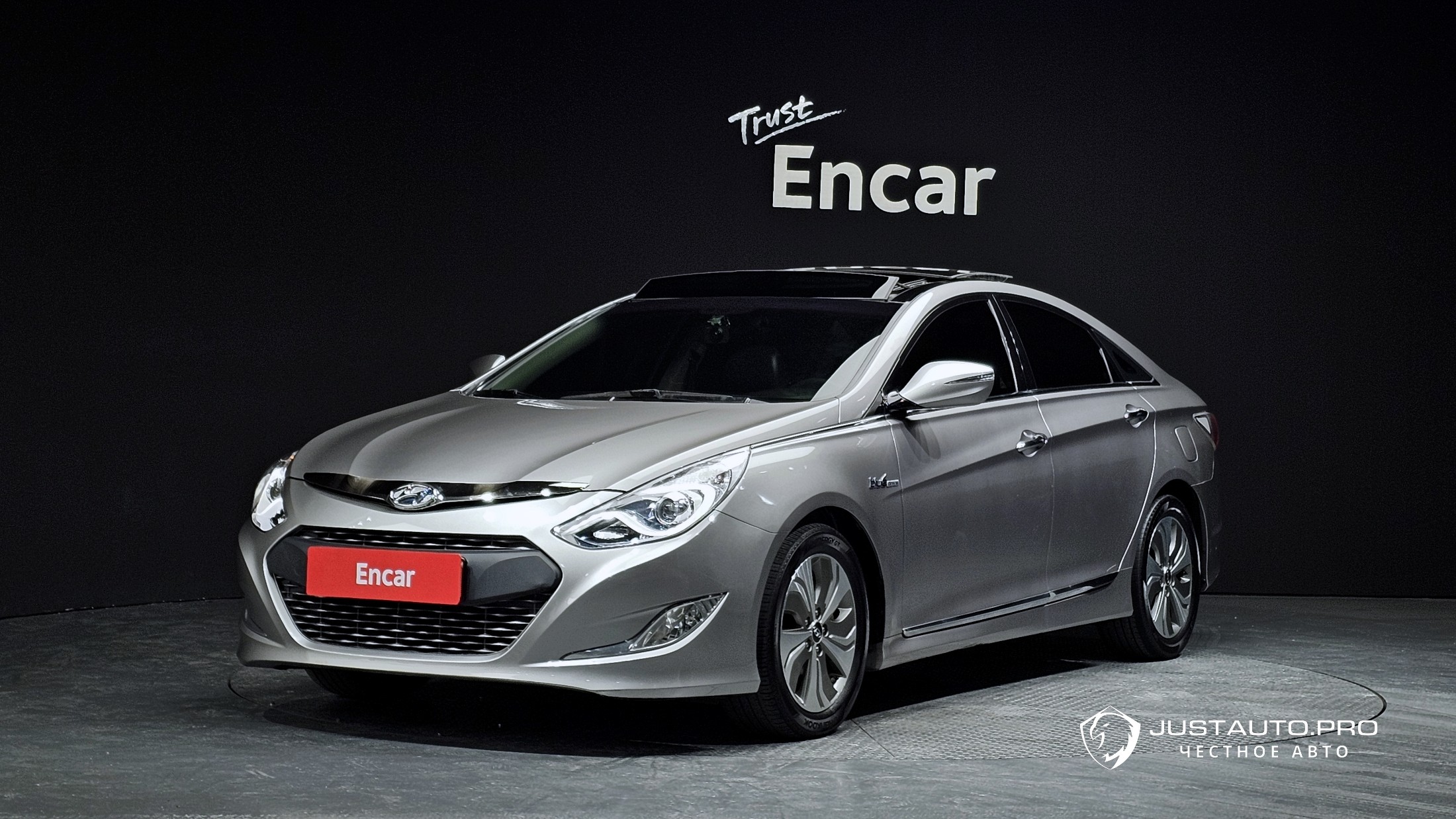 Автомобиль Hyundai Sonata