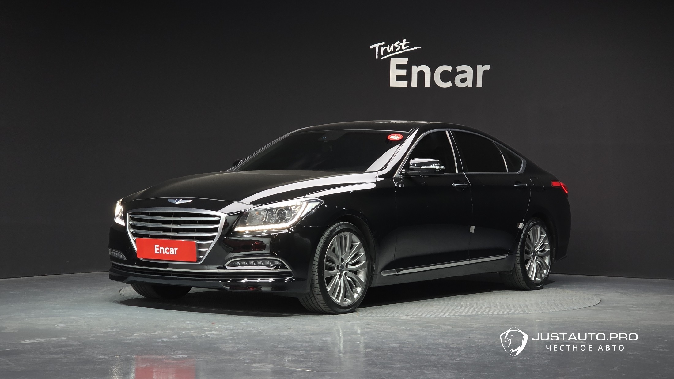 Автомобиль Hyundai Genesis