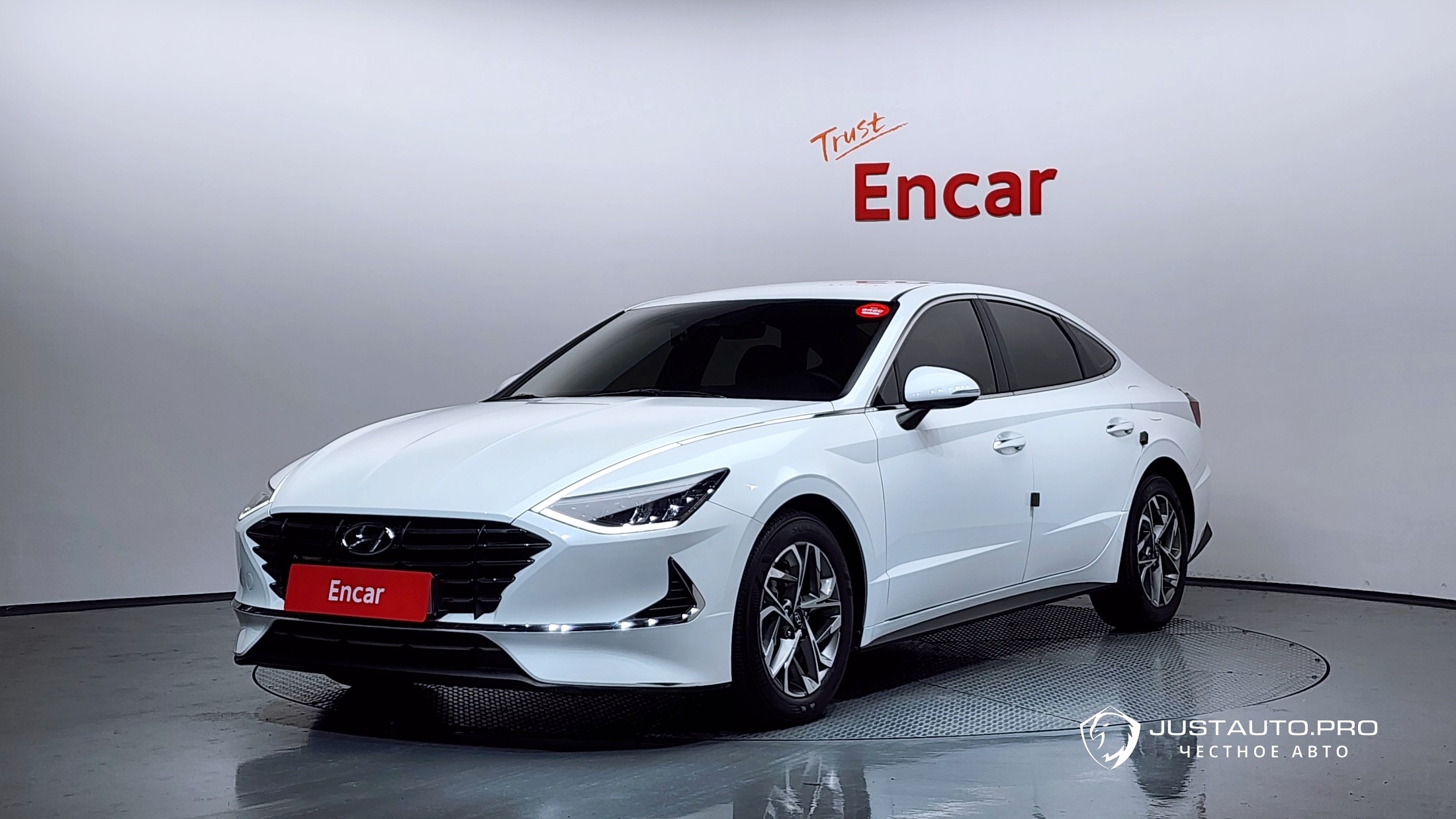 Автомобиль Hyundai Sonata