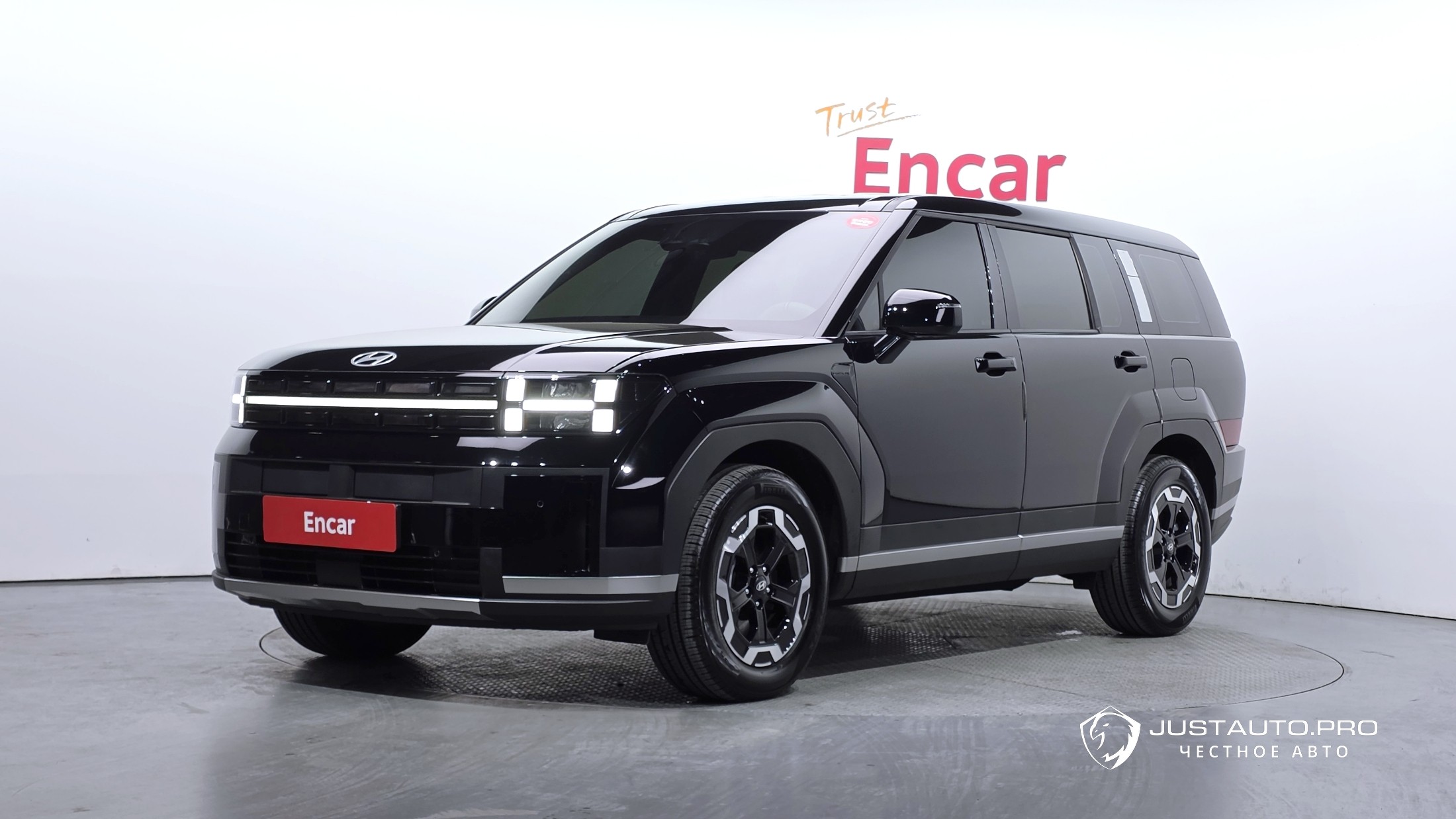 Автомобиль Hyundai Santafe