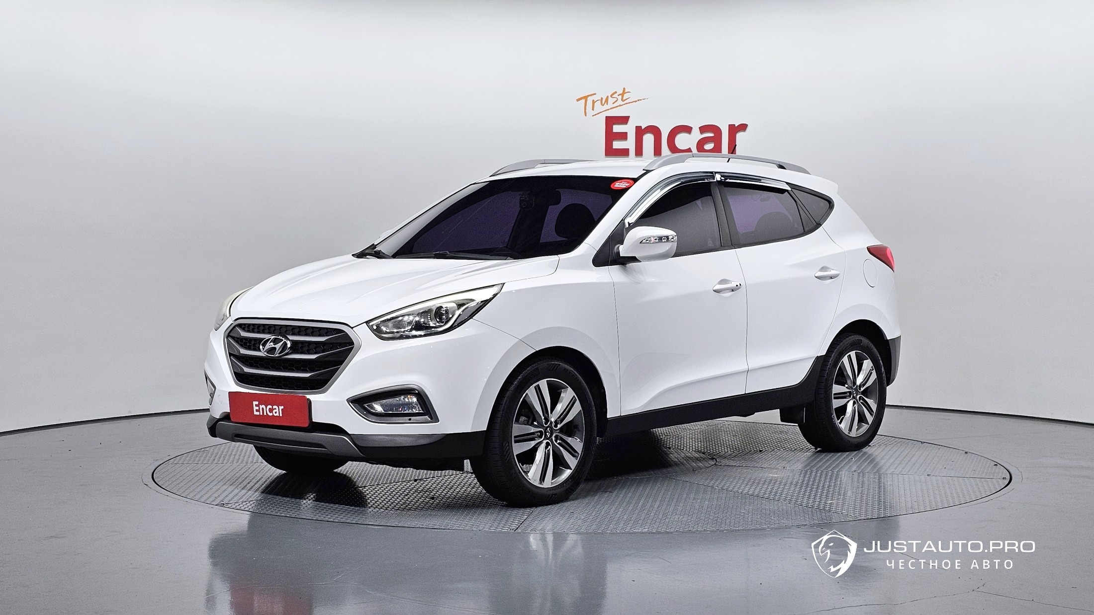 Автомобиль Hyundai Tucson