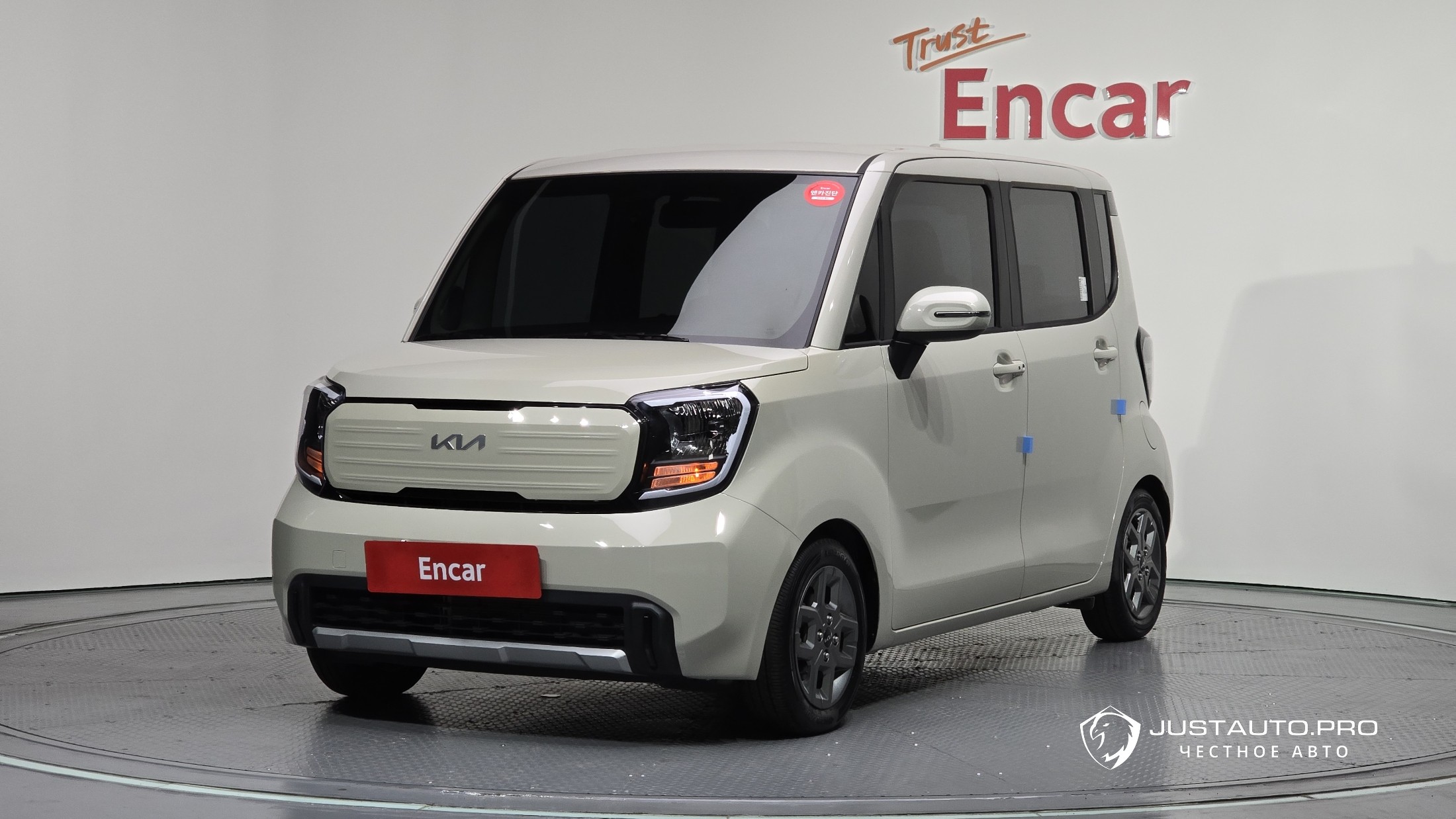 Автомобиль Kia RAY