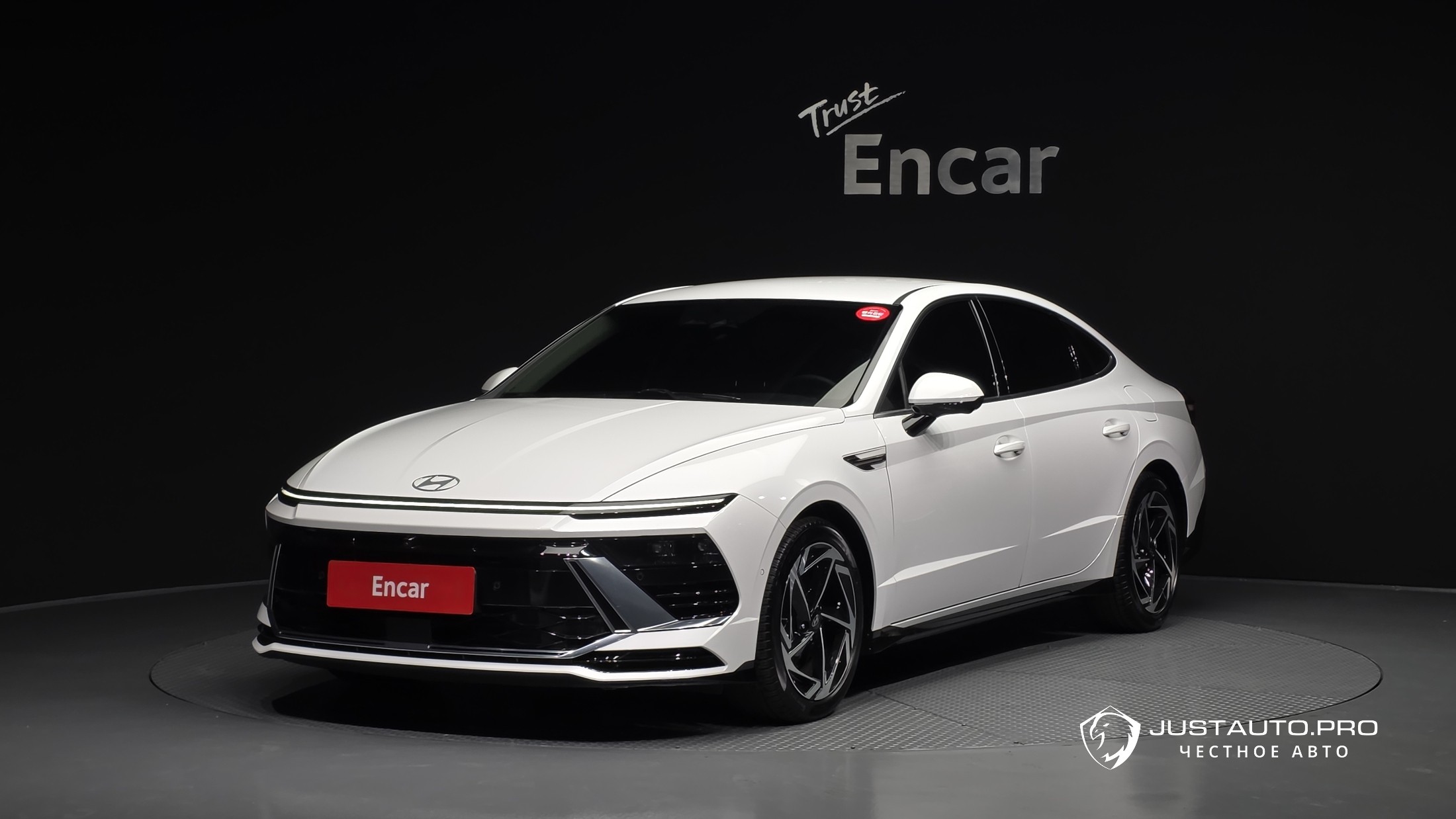 Автомобиль Hyundai Sonata