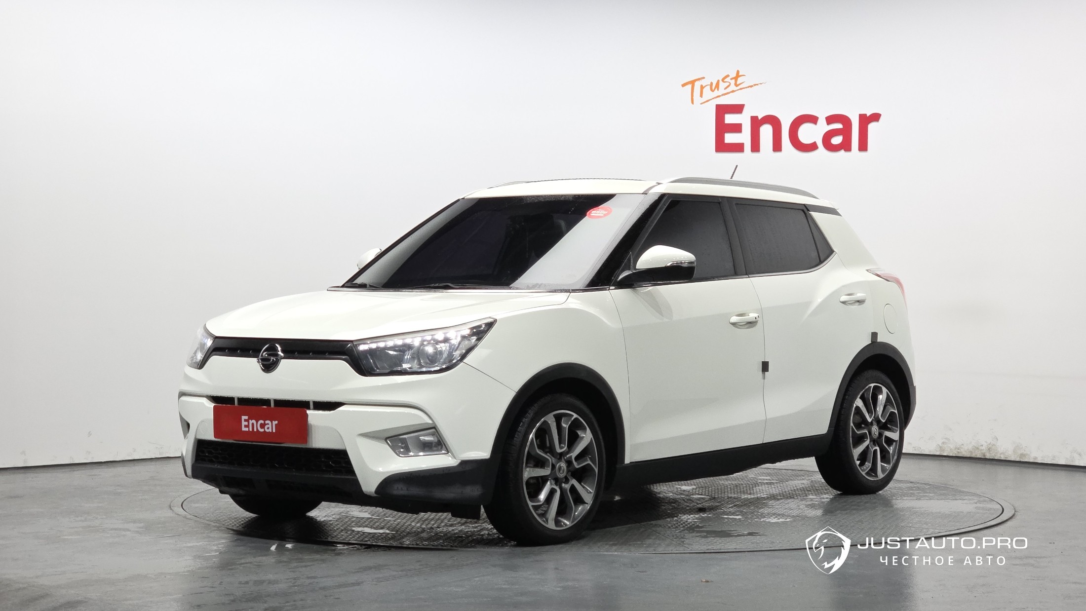 Автомобиль KG_Mobility_Ssangyong TIBOLI