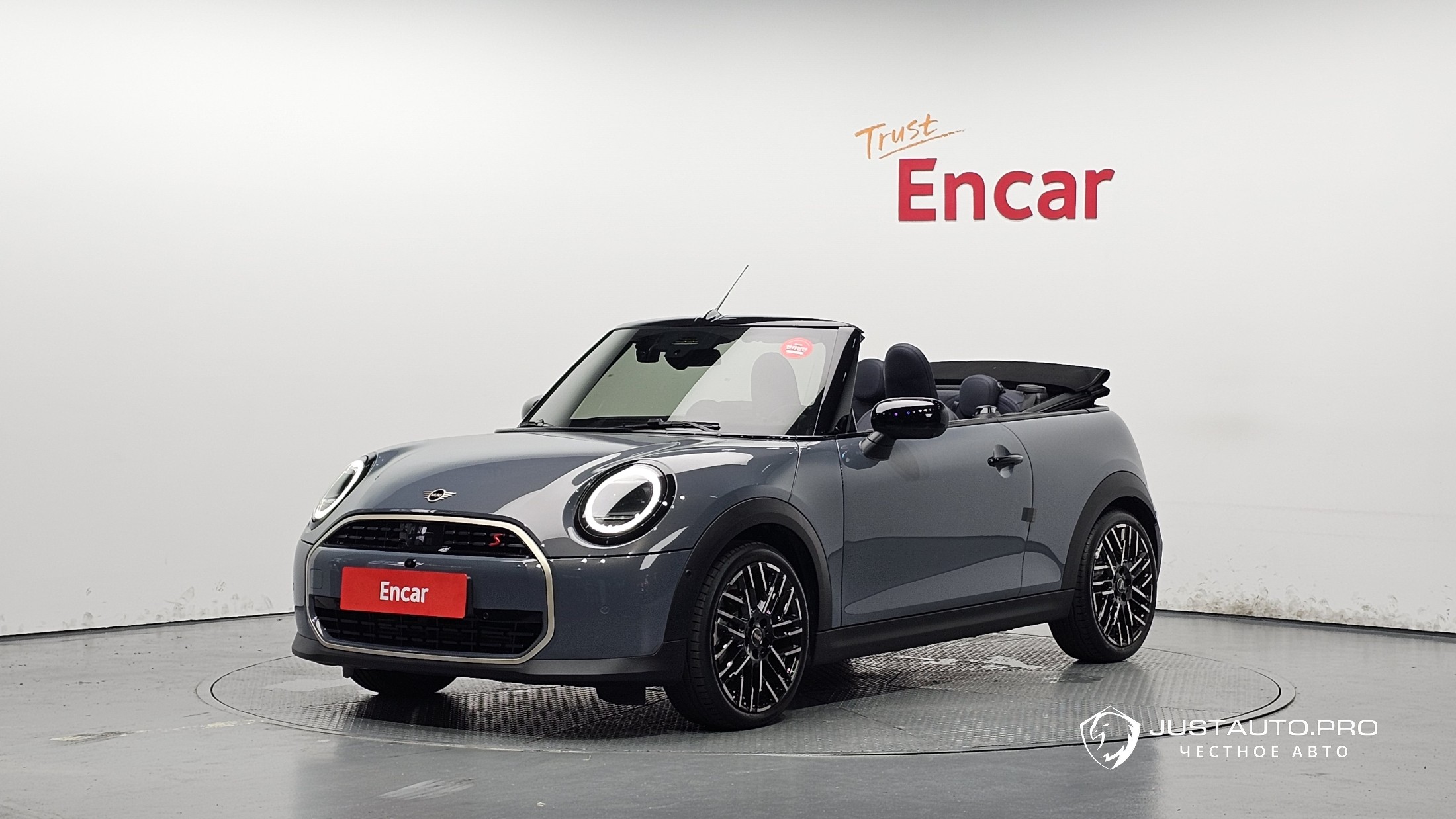 Автомобиль Mini Cooper Convertible