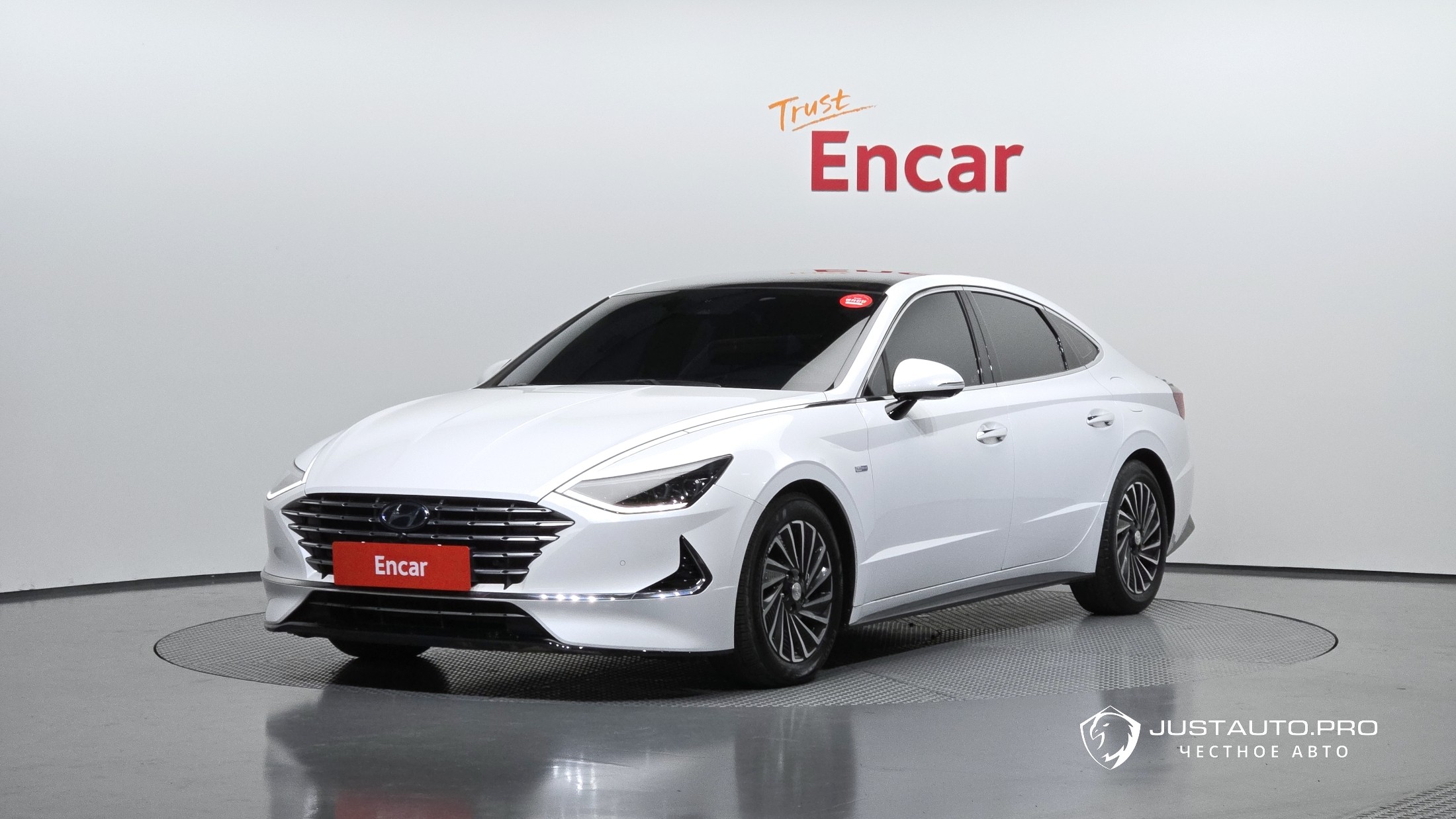 Автомобиль Hyundai Sonata
