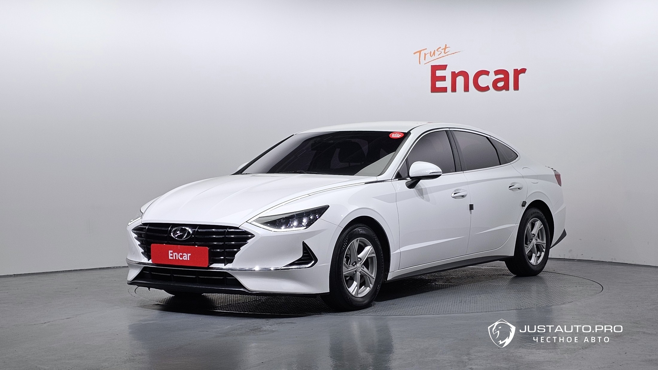 Автомобиль Hyundai Sonata