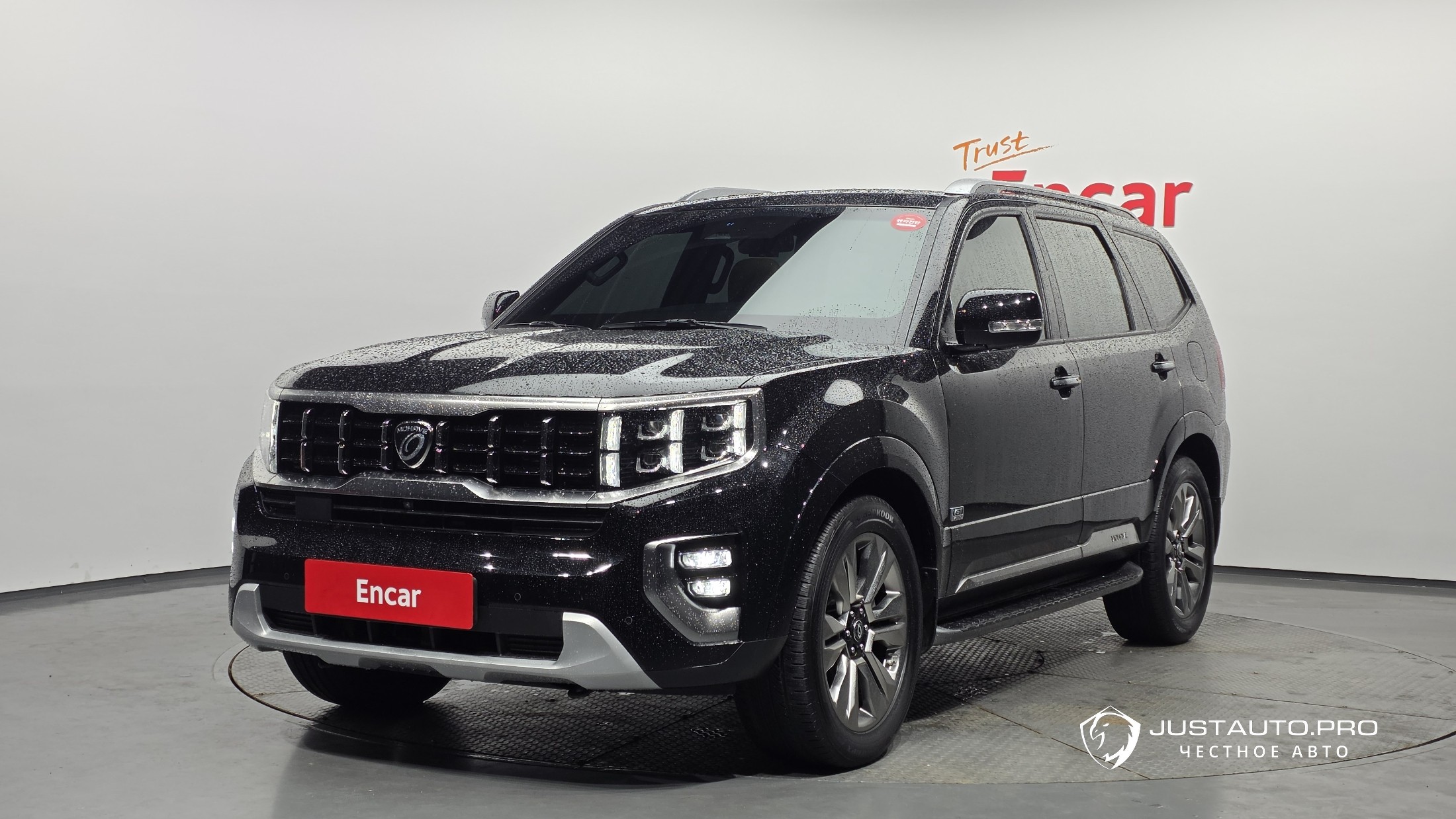 Автомобиль Kia Mohave