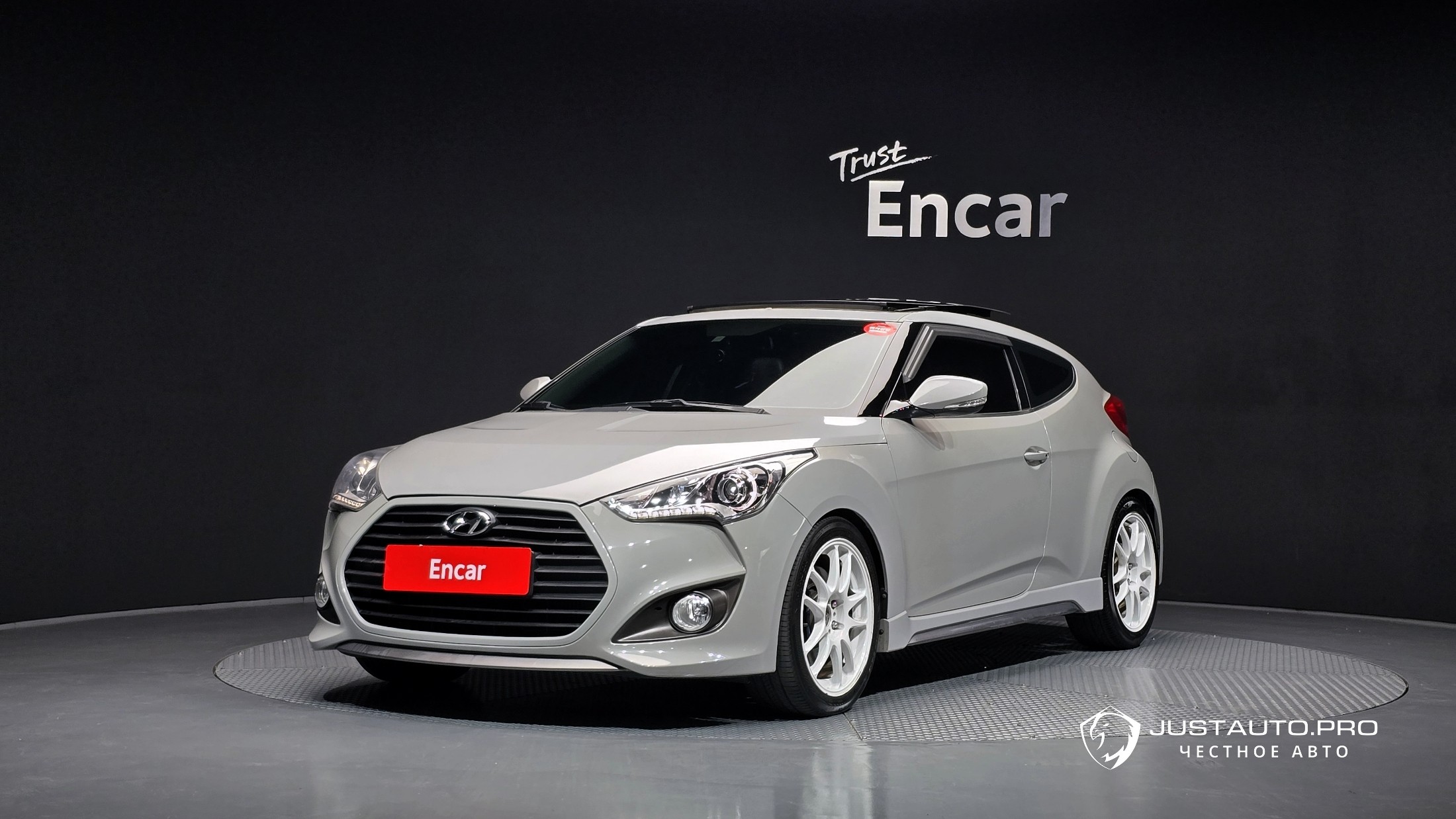Автомобиль Hyundai Veloster