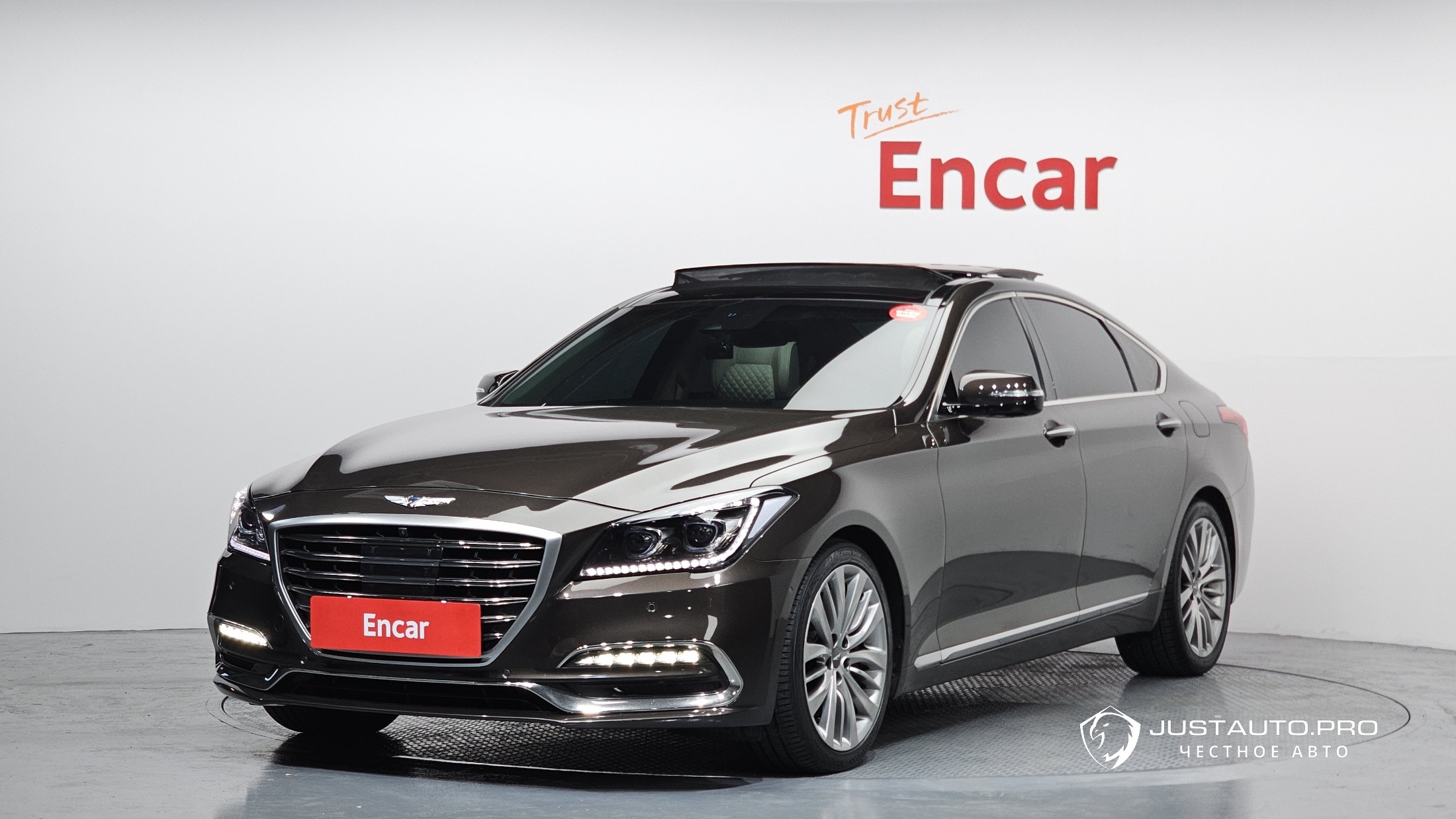 Автомобиль Genesis G80
