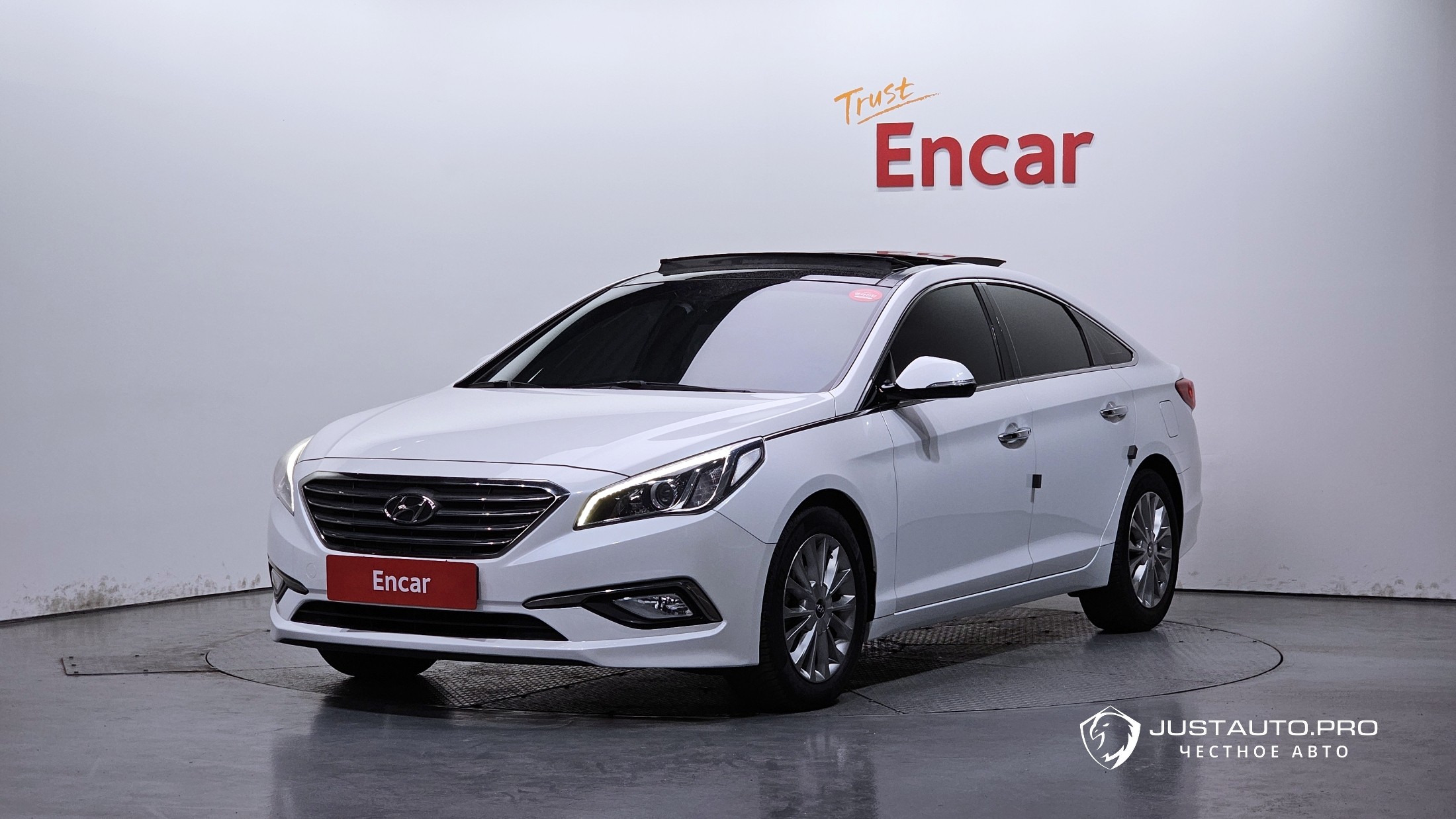 Автомобиль Hyundai Sonata
