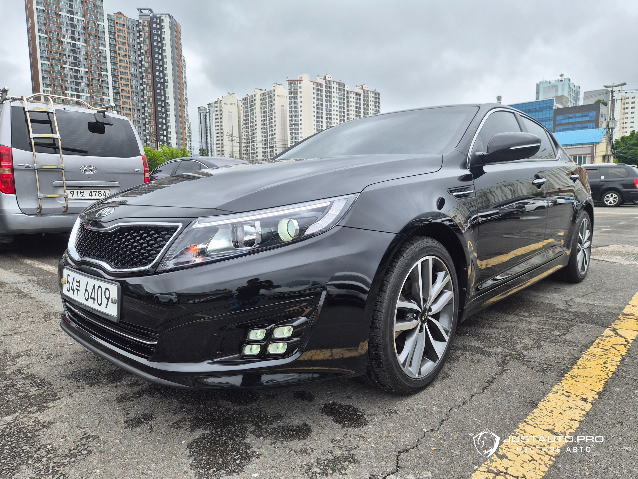 Автомобиль Kia K5