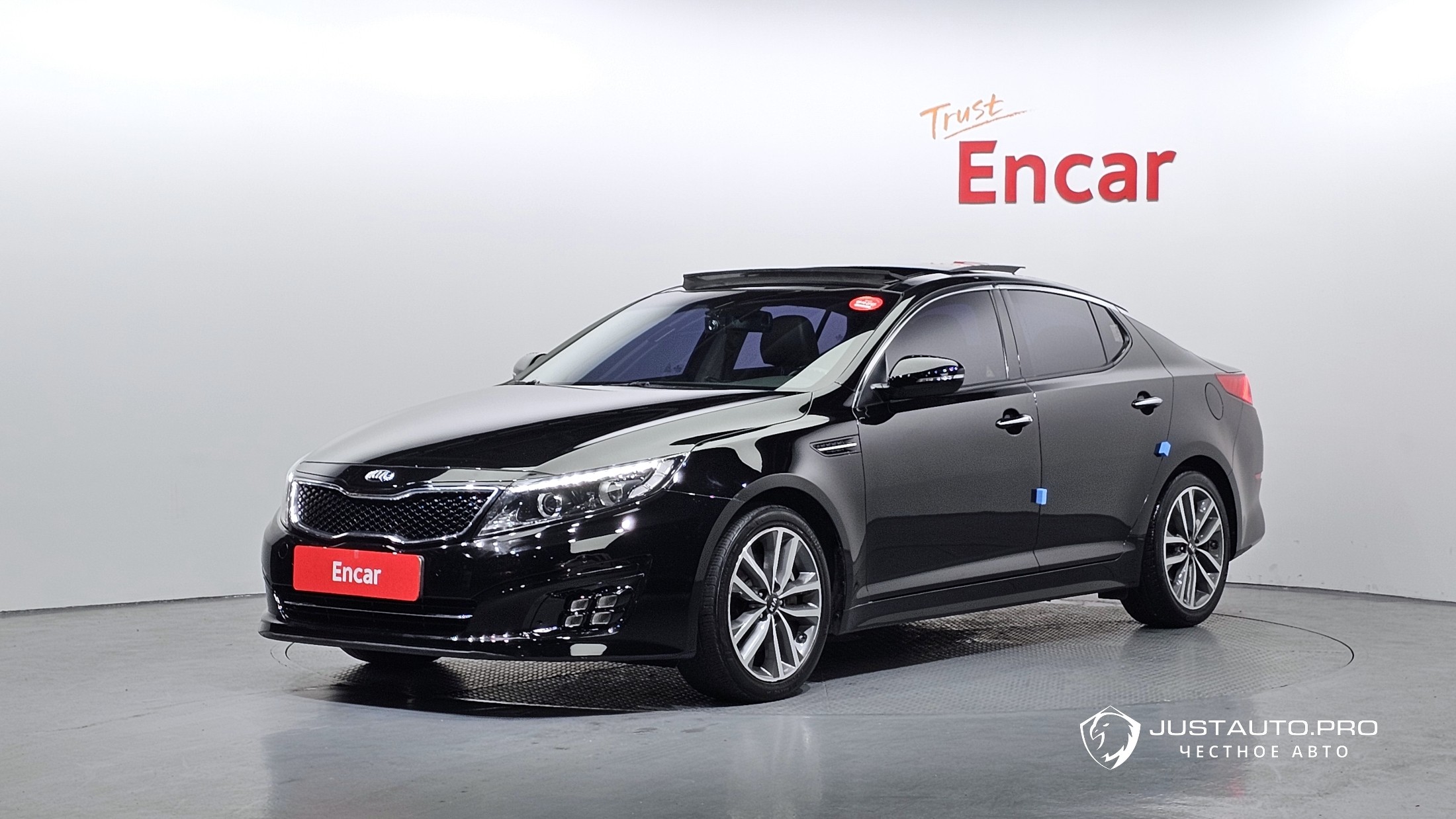 Автомобиль Kia K5