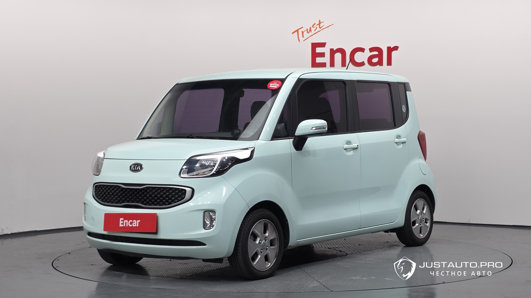 Автомобиль Kia RAY