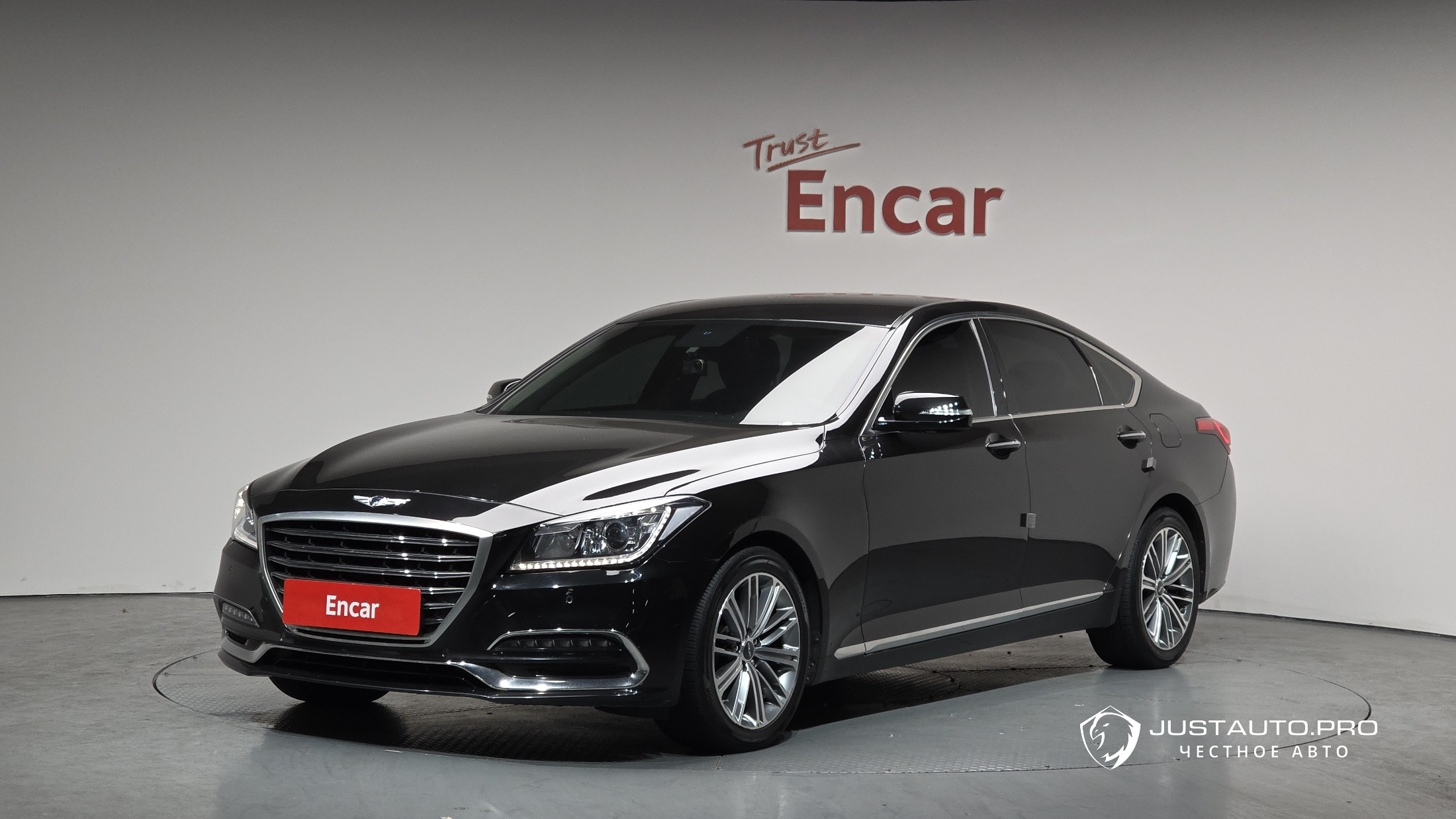 Автомобиль Genesis G80