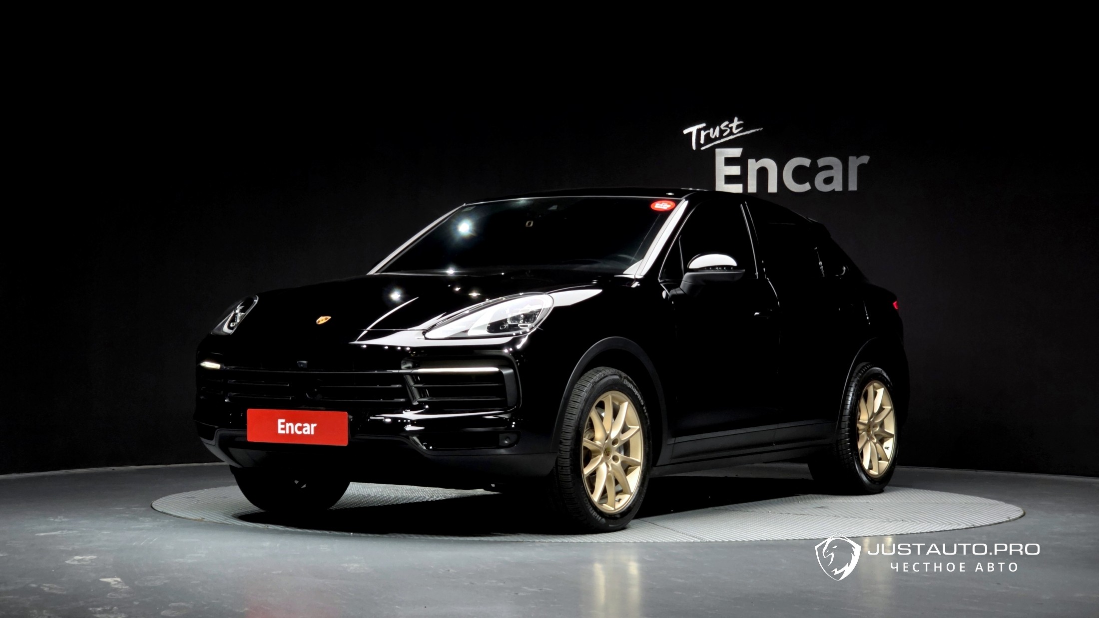 Автомобиль Porsche Cayenne