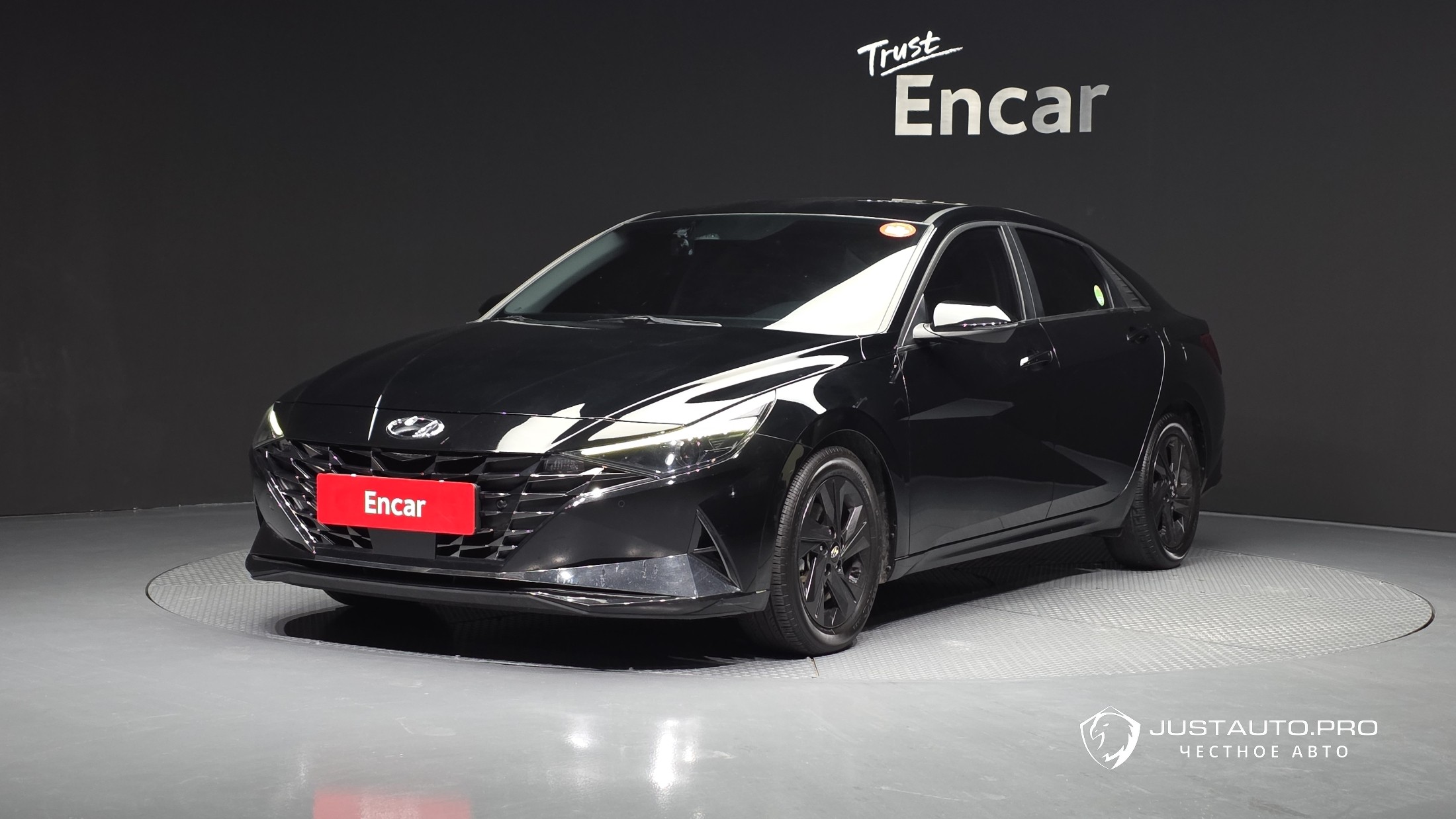 Автомобиль Hyundai AVANTE