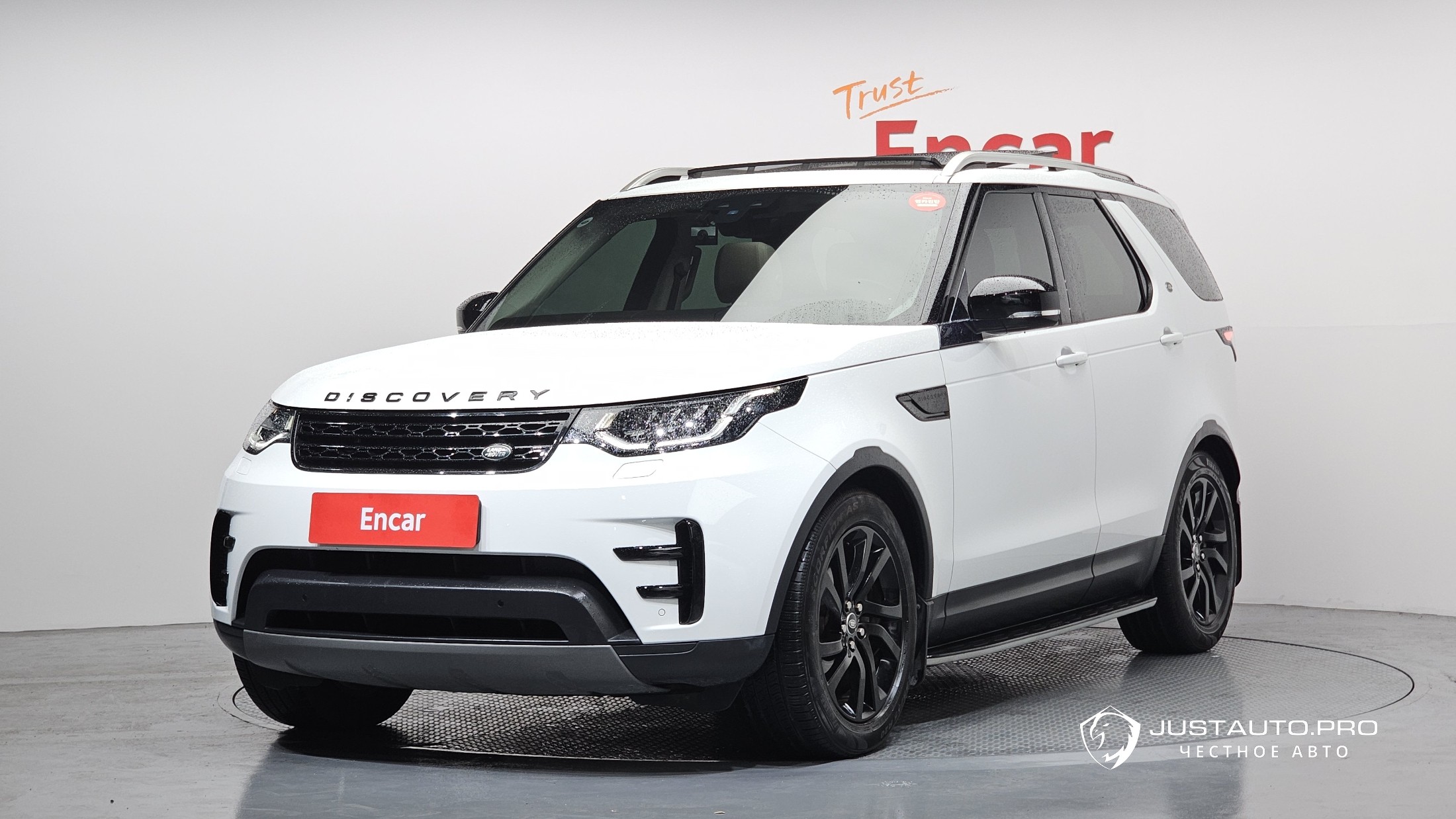 Автомобиль Land Rover Discovery