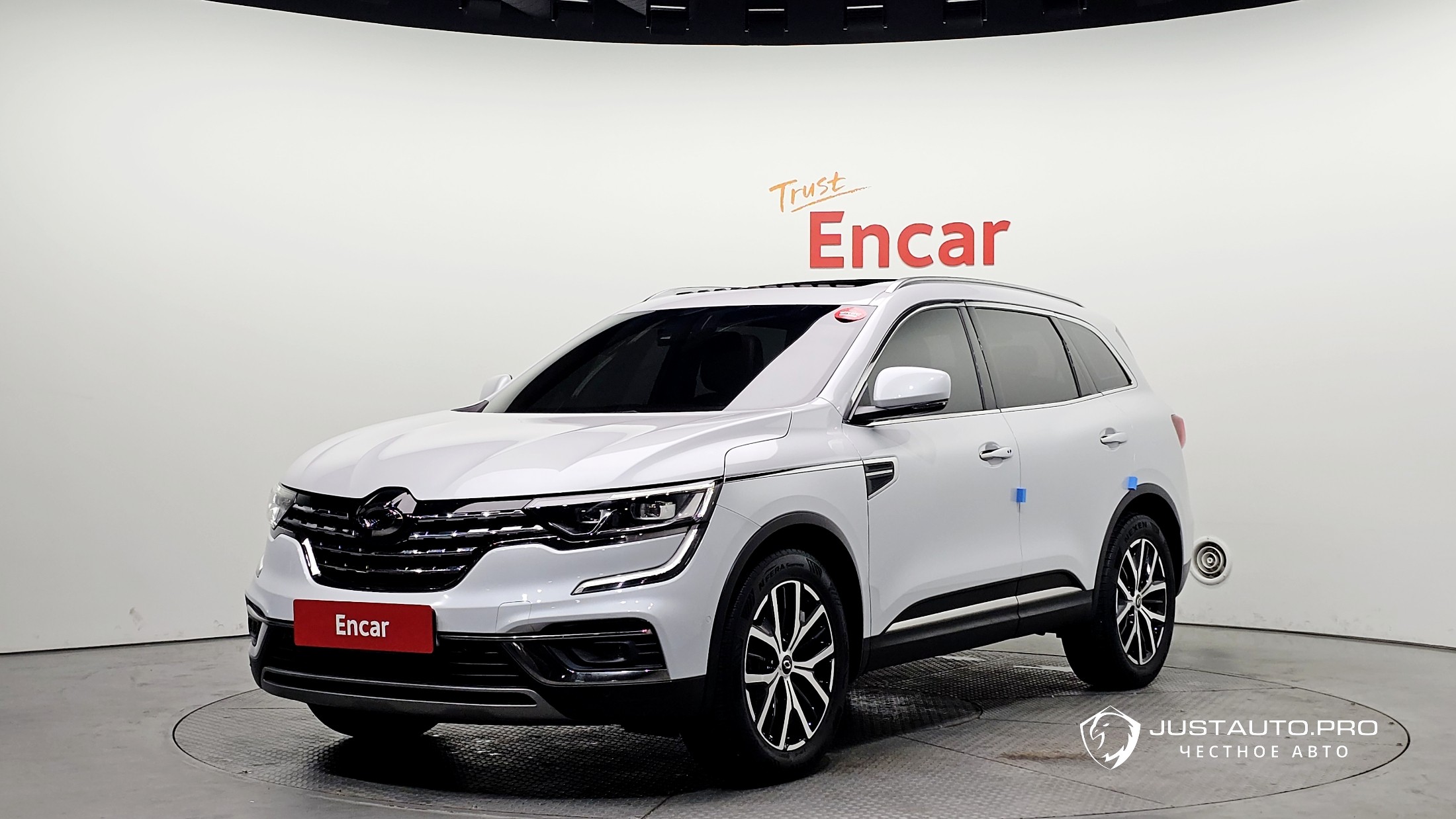 Автомобиль Renault-KoreaSamsung QM6